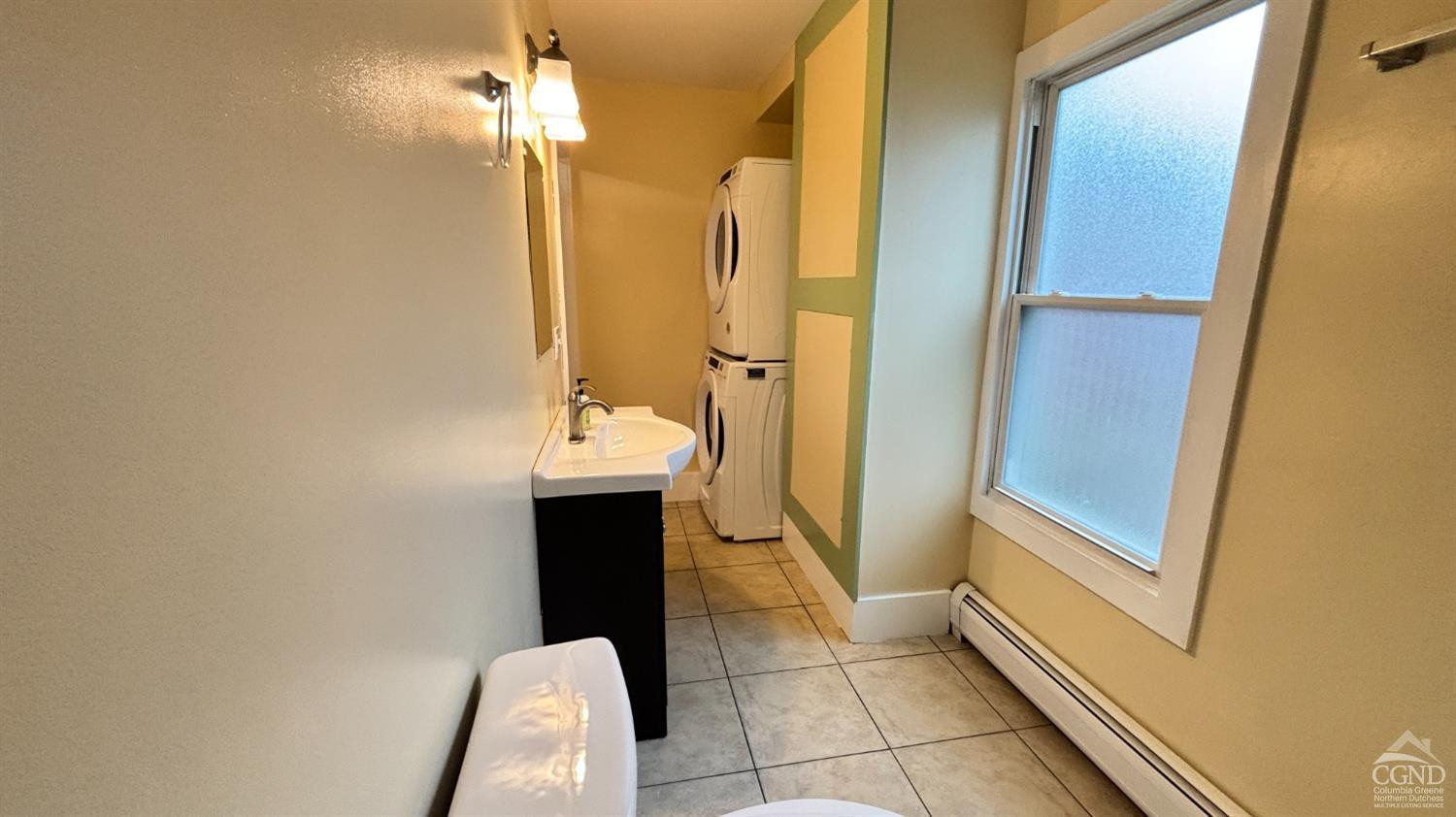 30 8th Street, 1