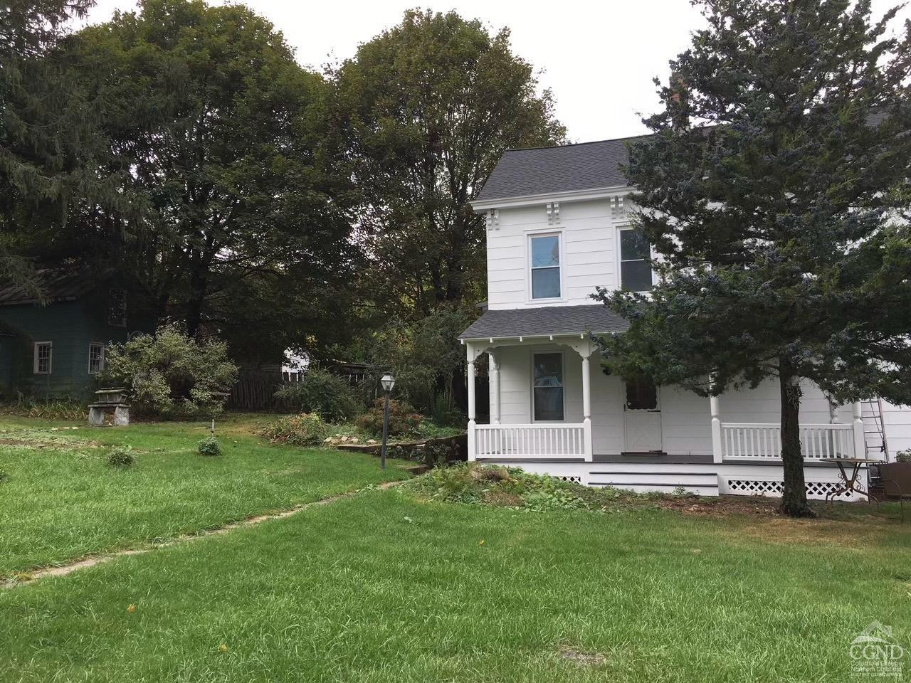 967 Columbia Street
