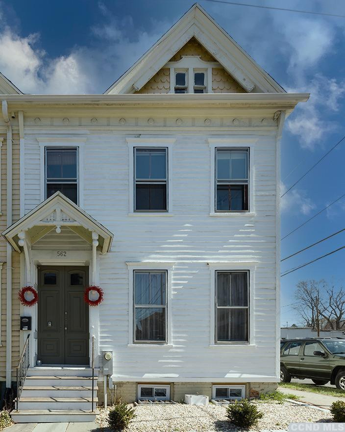 562 State Street