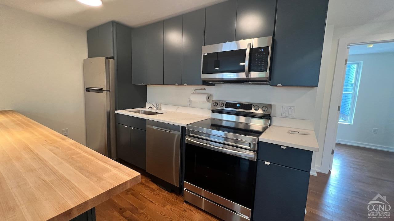 223 Allen Street, 2