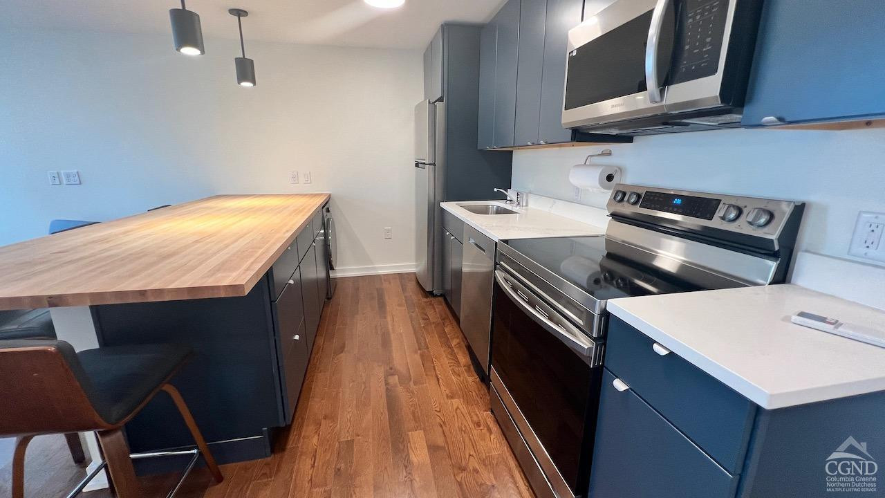 223 Allen Street, 2