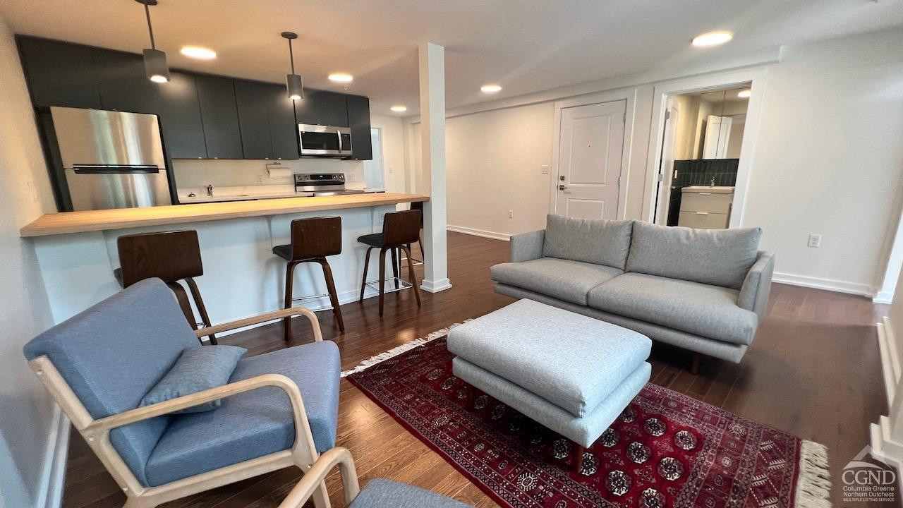 223 Allen Street, 2