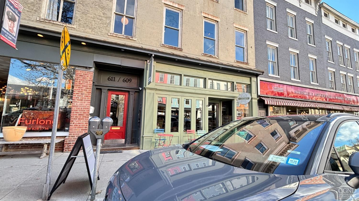609 - 611 Warren Street, 2