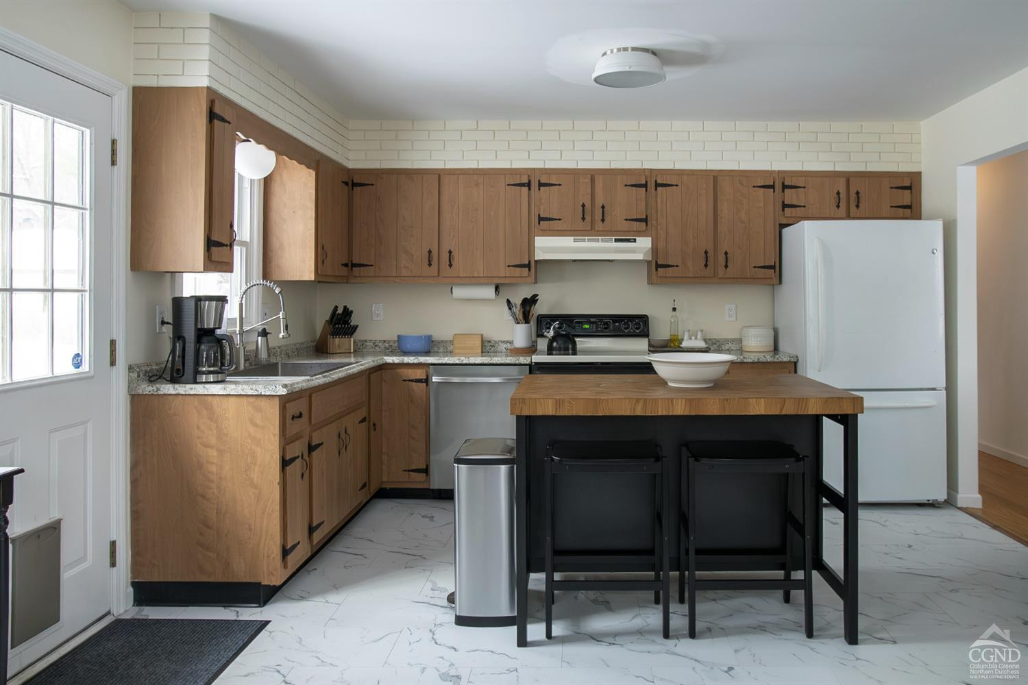 153 W Shore Drive