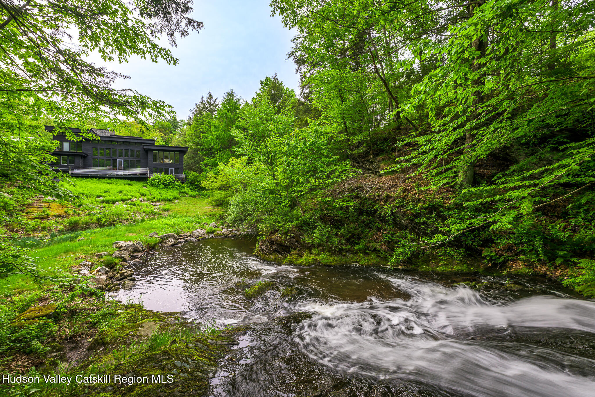 5015 Crow Hill Road