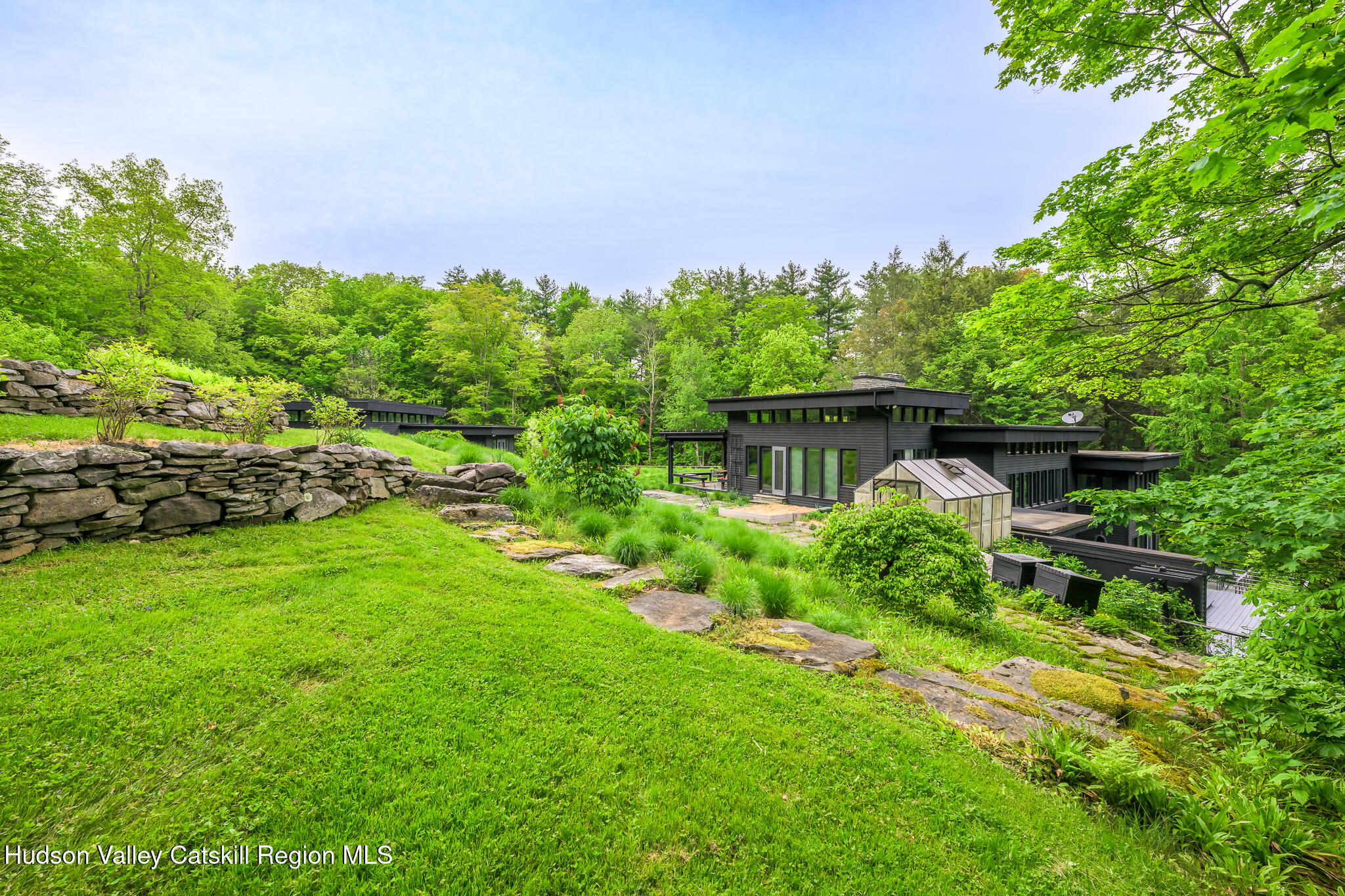 5015 Crow Hill Road