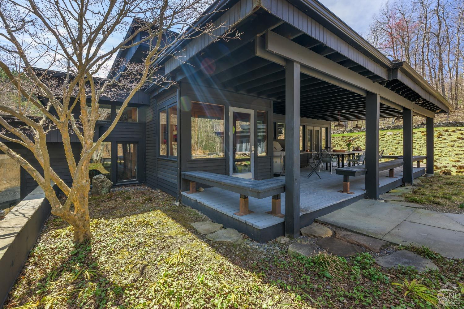 5015 Crow Hill Road