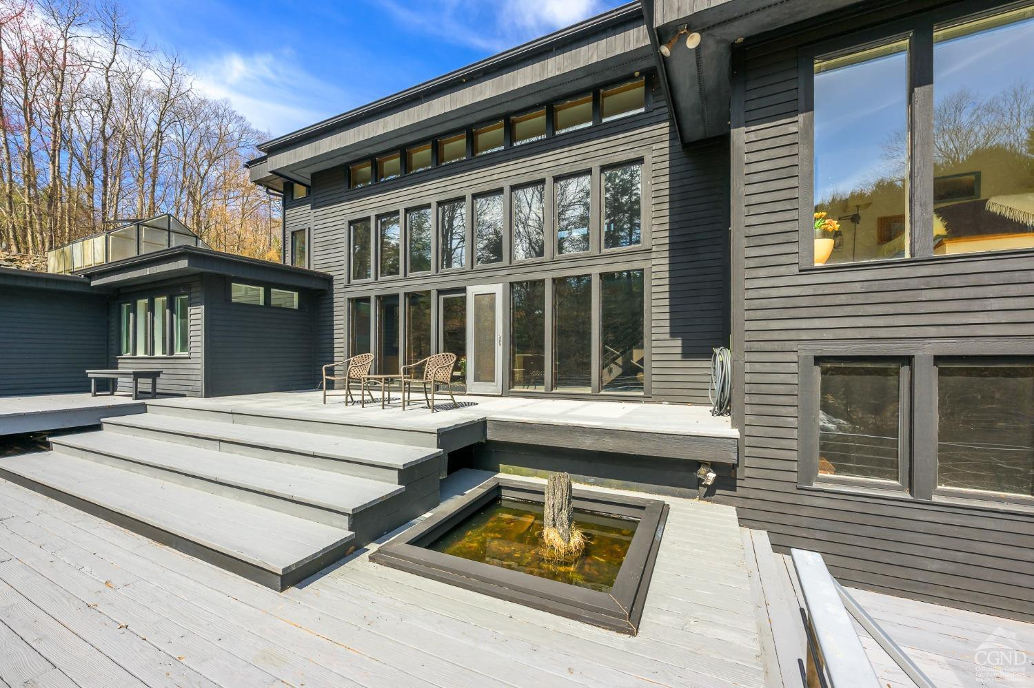 5015 Crow Hill Road