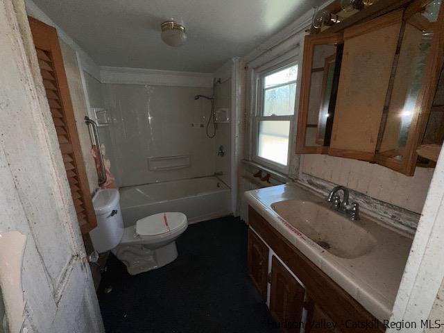 102 Old Route 9w