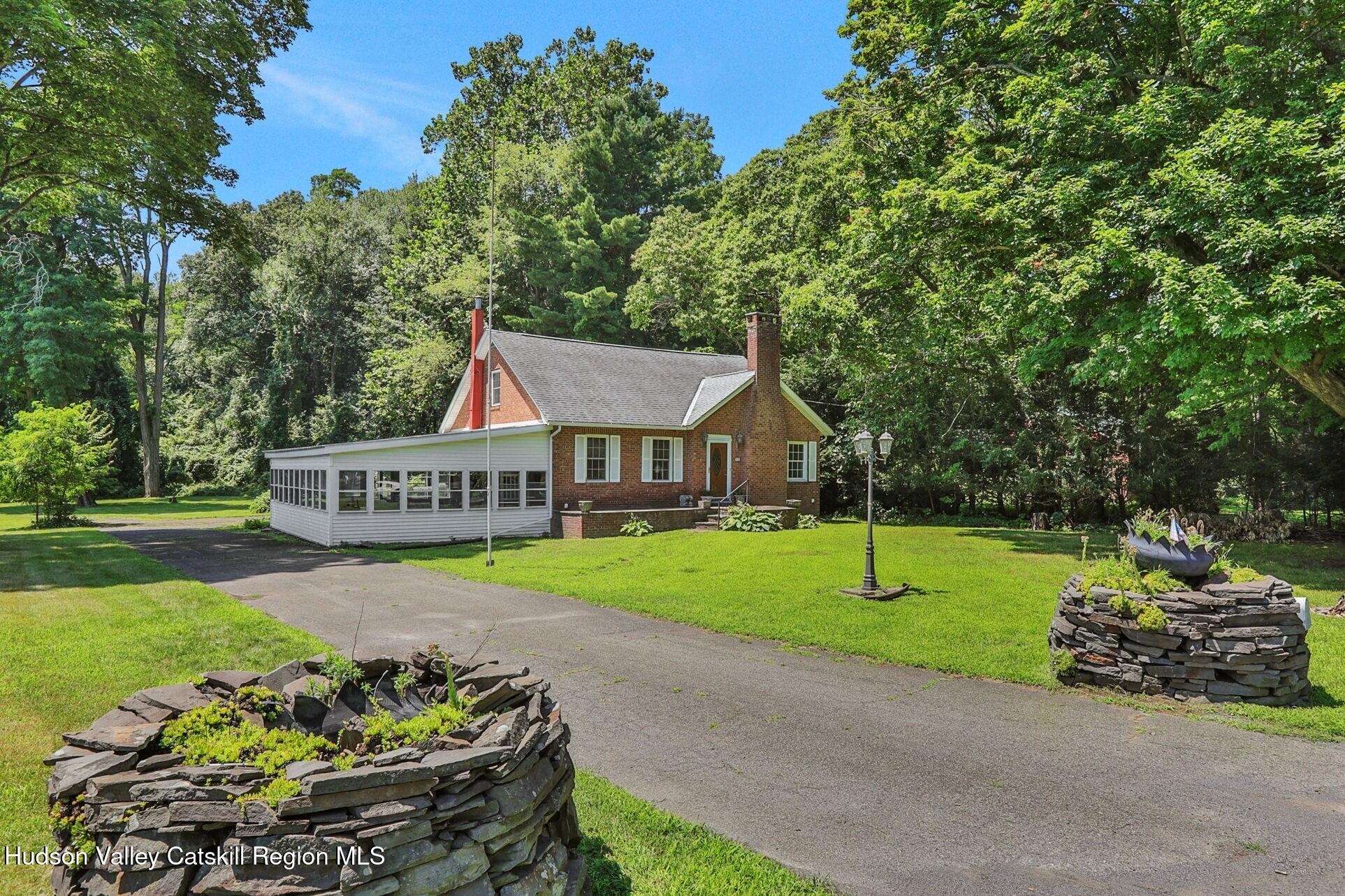 15 Spaulding Lane