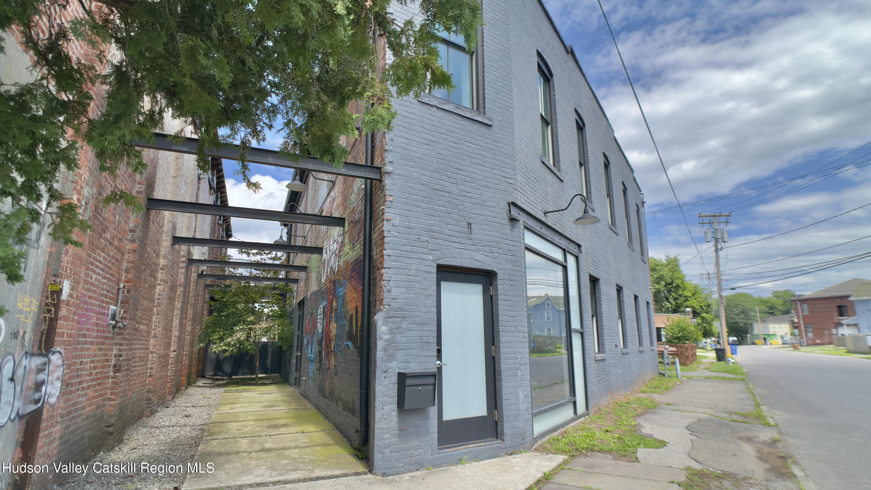 76 Prince Street