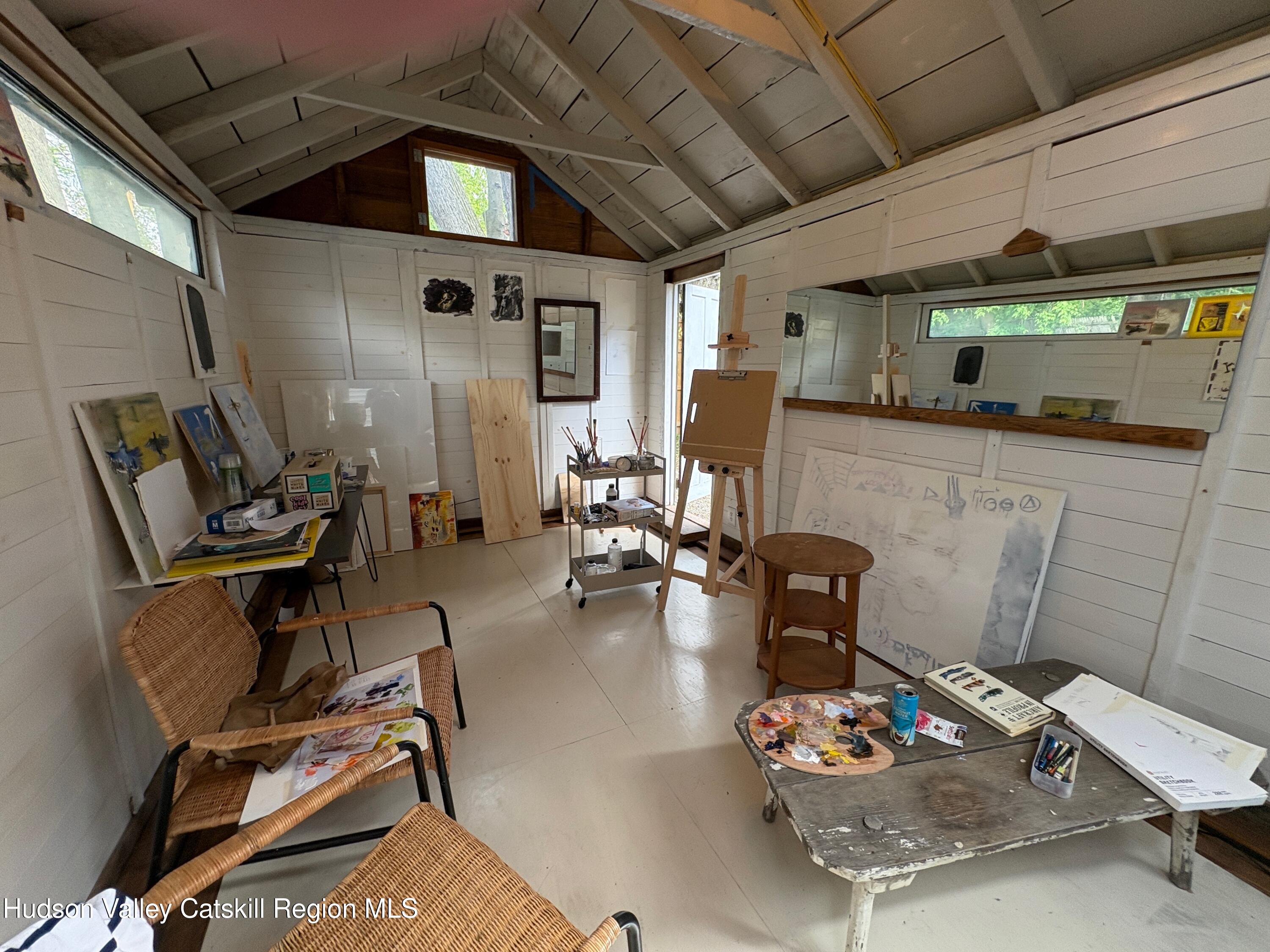 514 State Street, bet 5th and 6th Streets Unit: #2