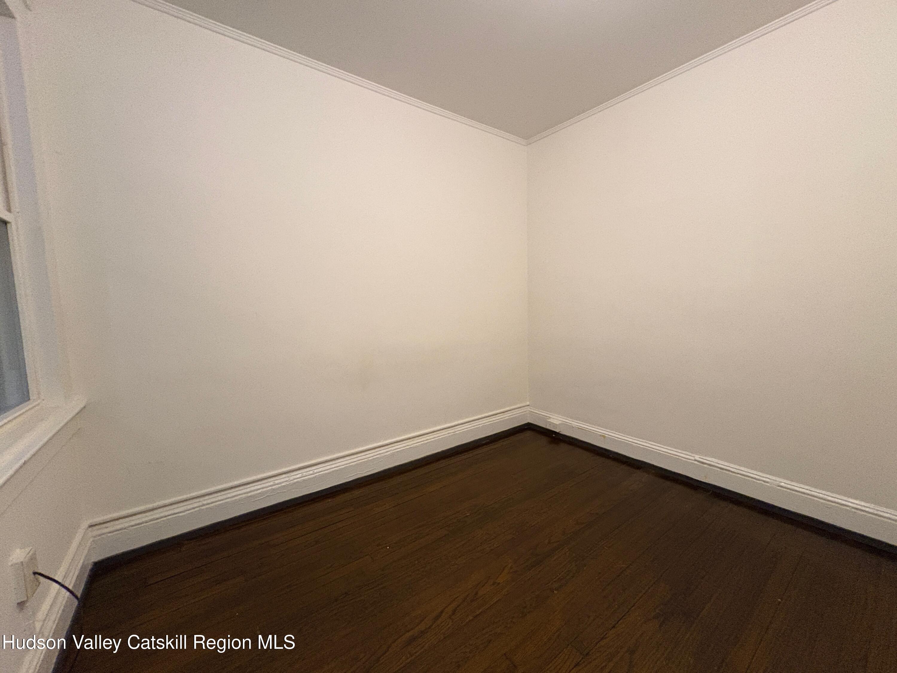 514 State Street, bet 5th and 6th Streets Unit: #2