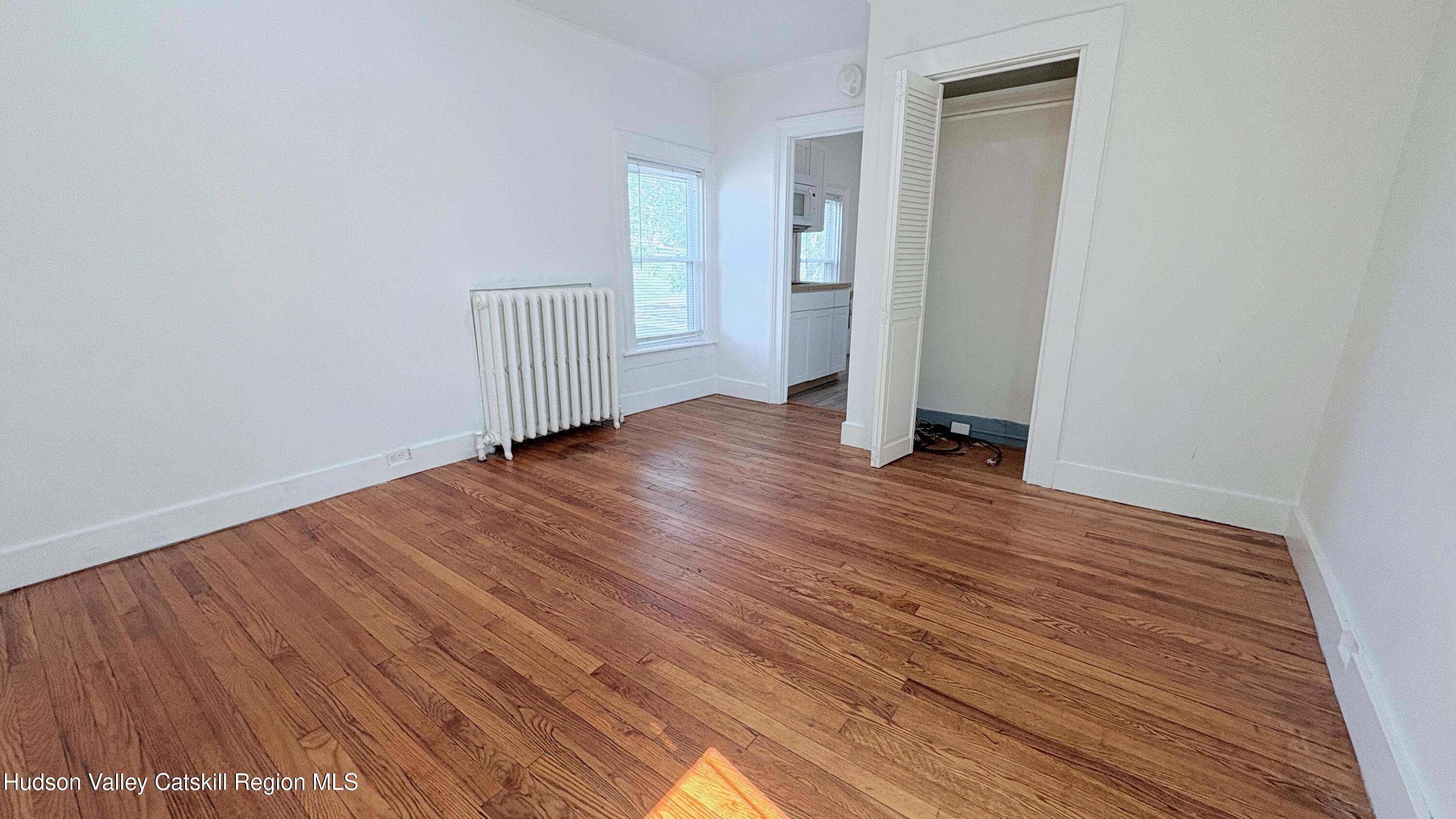 834 Warren Street, 7