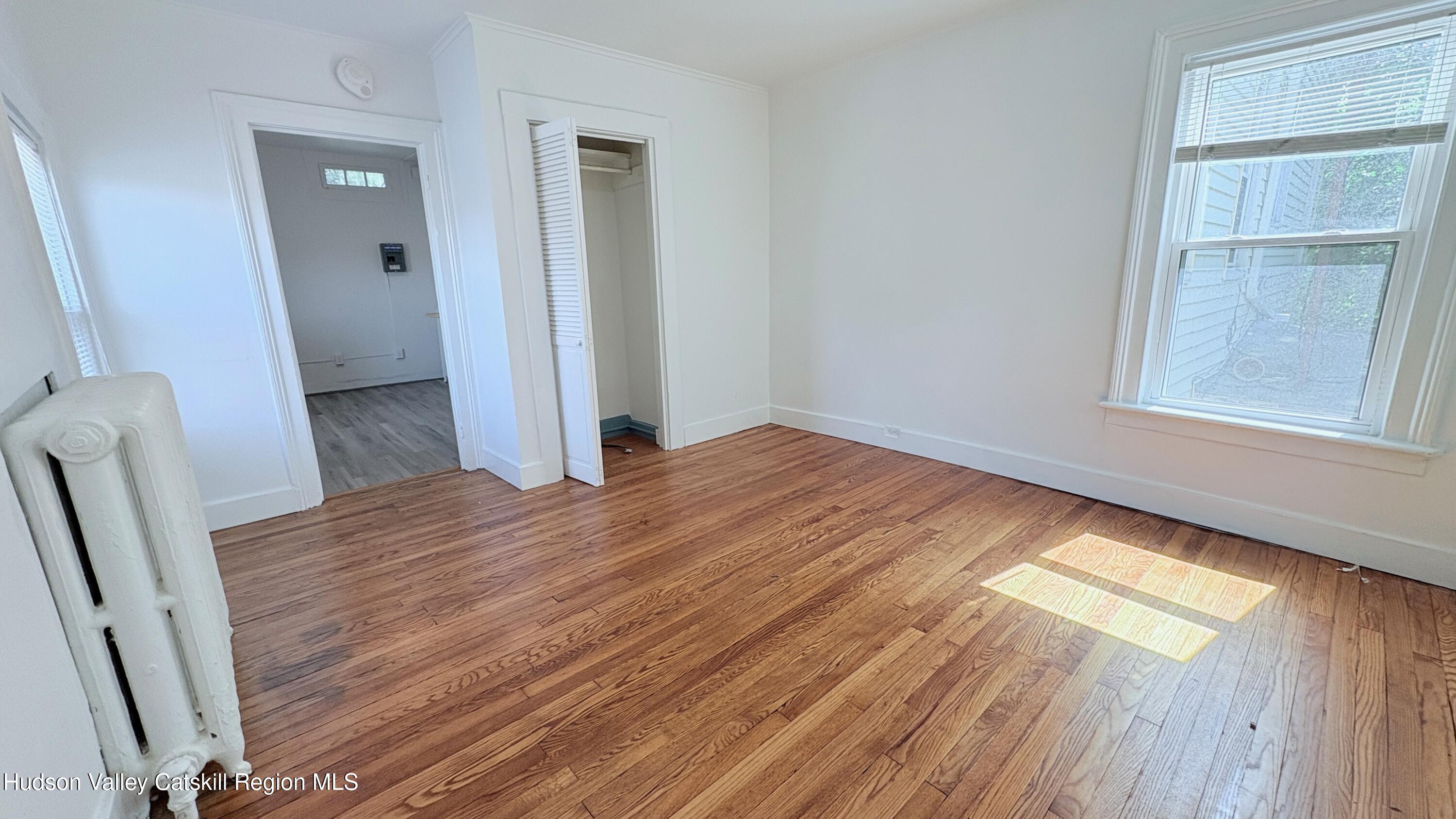 834 Warren Street, 7