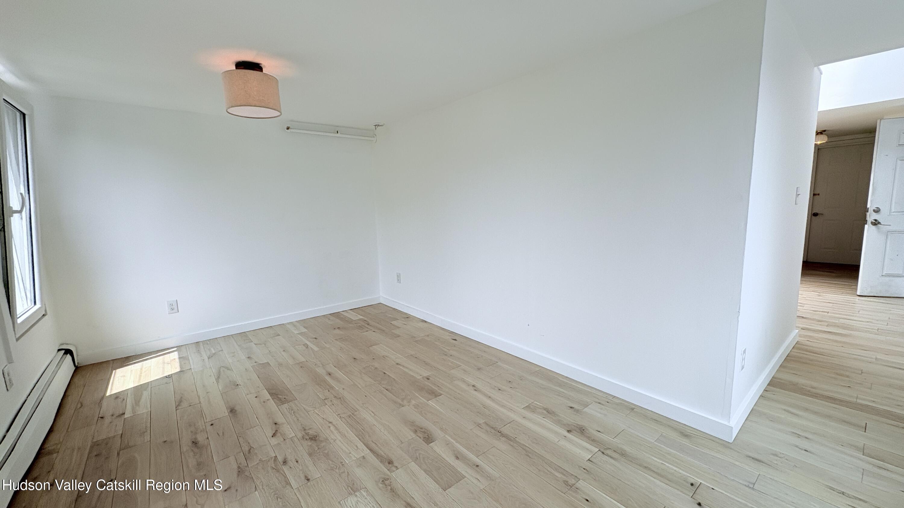 725 Warren Street, bet Park Place and 8th St Unit: #10