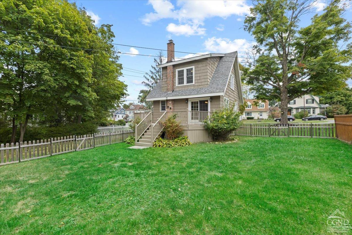 9 Greenport Parkway