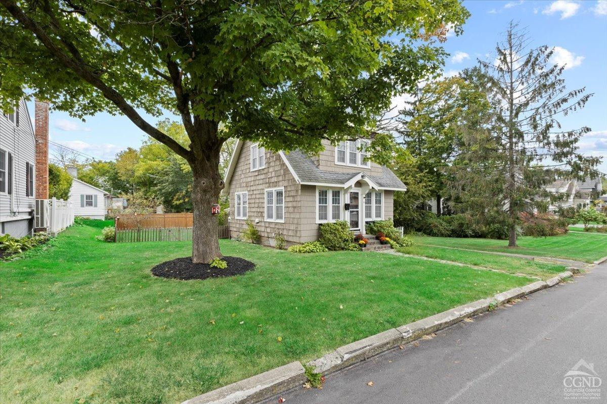 9 Greenport Parkway