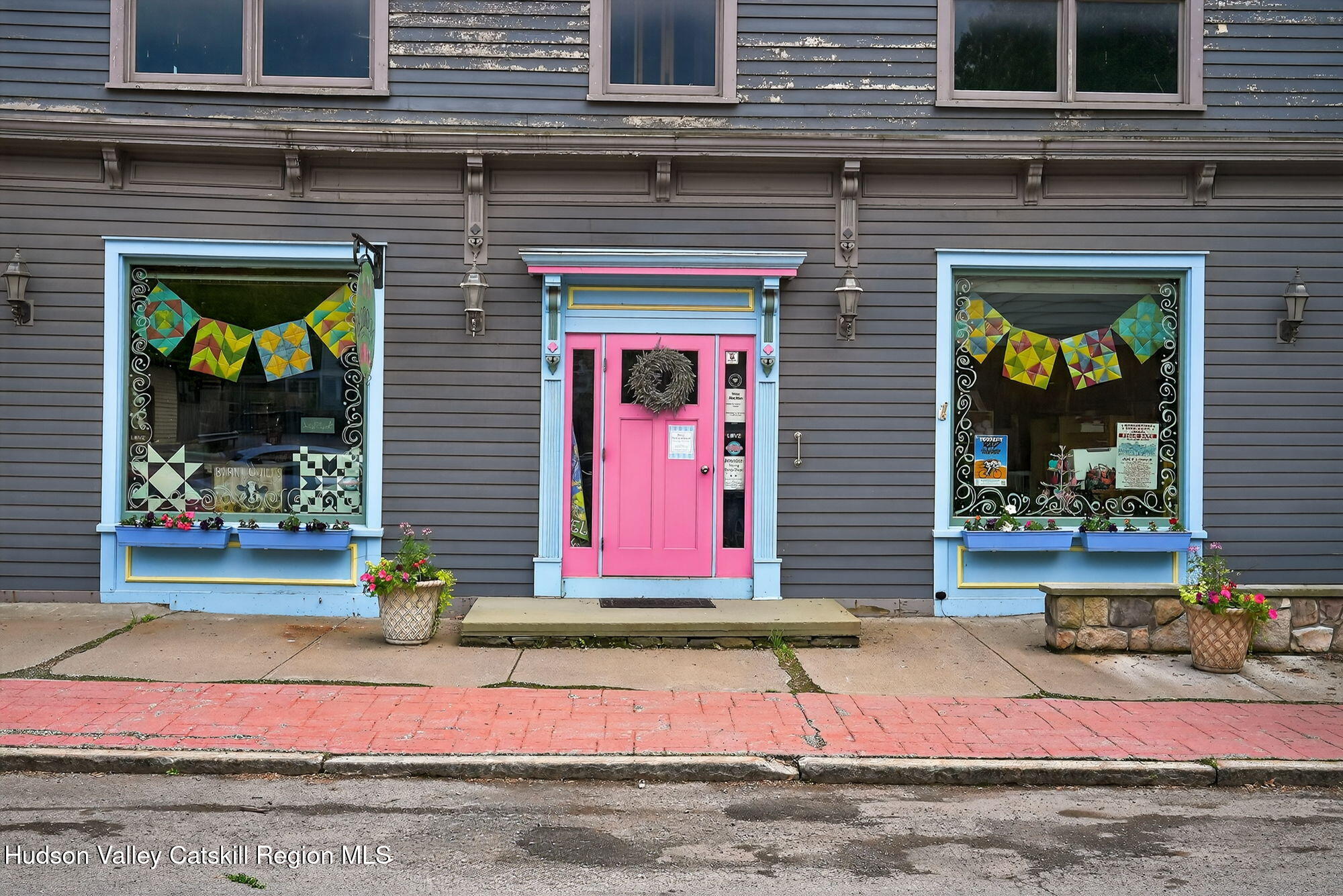 144 Walnut Street