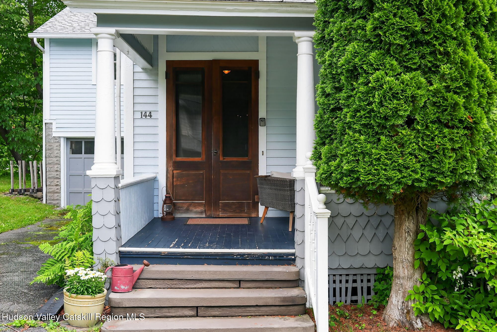 144 Walnut Street