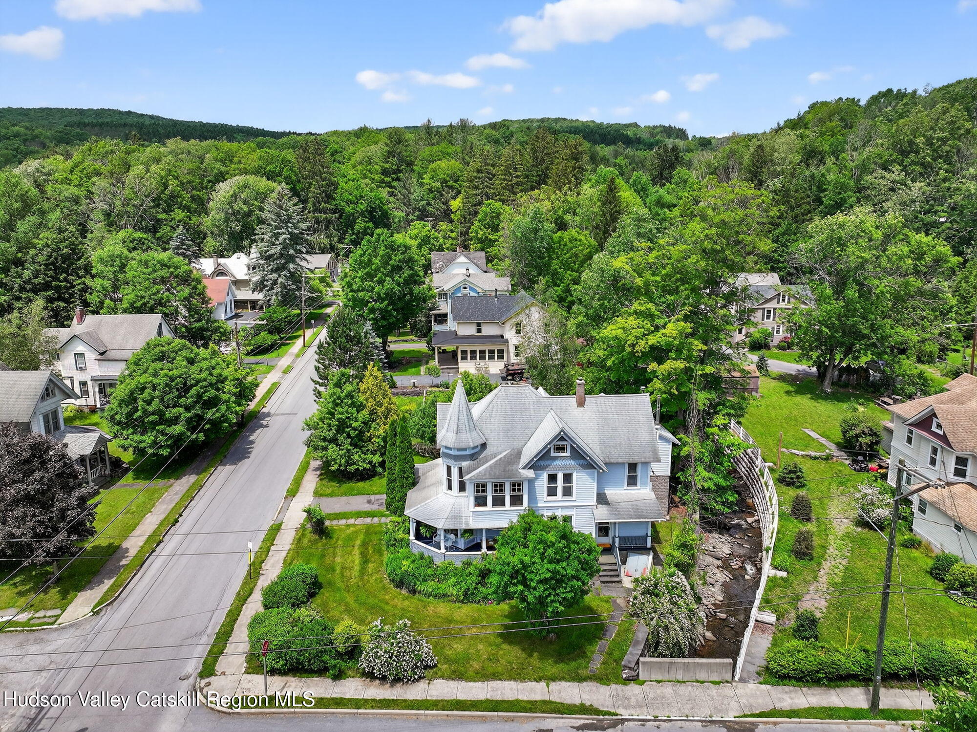 144 Walnut Street