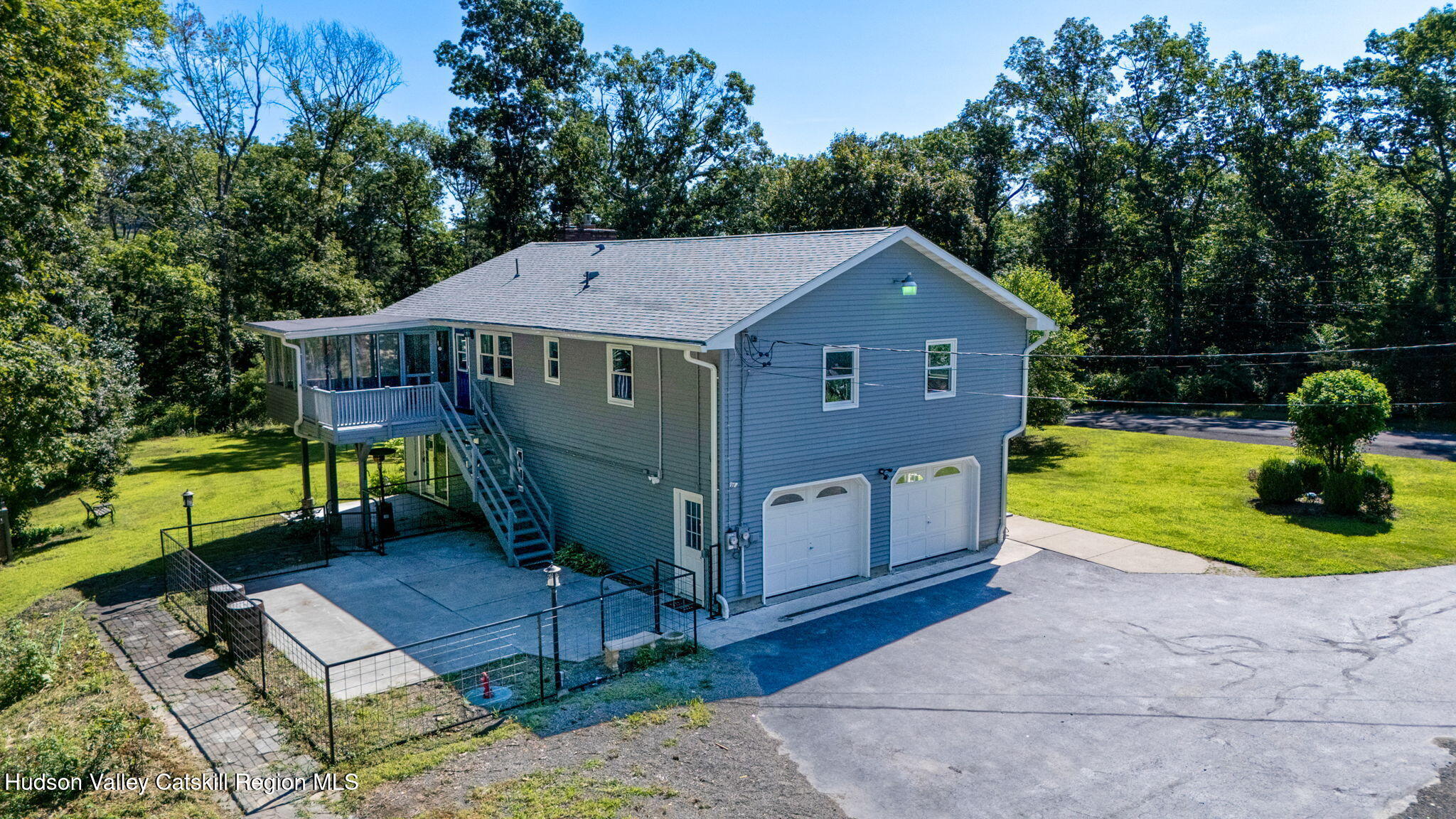 60 Gallis Hill Road