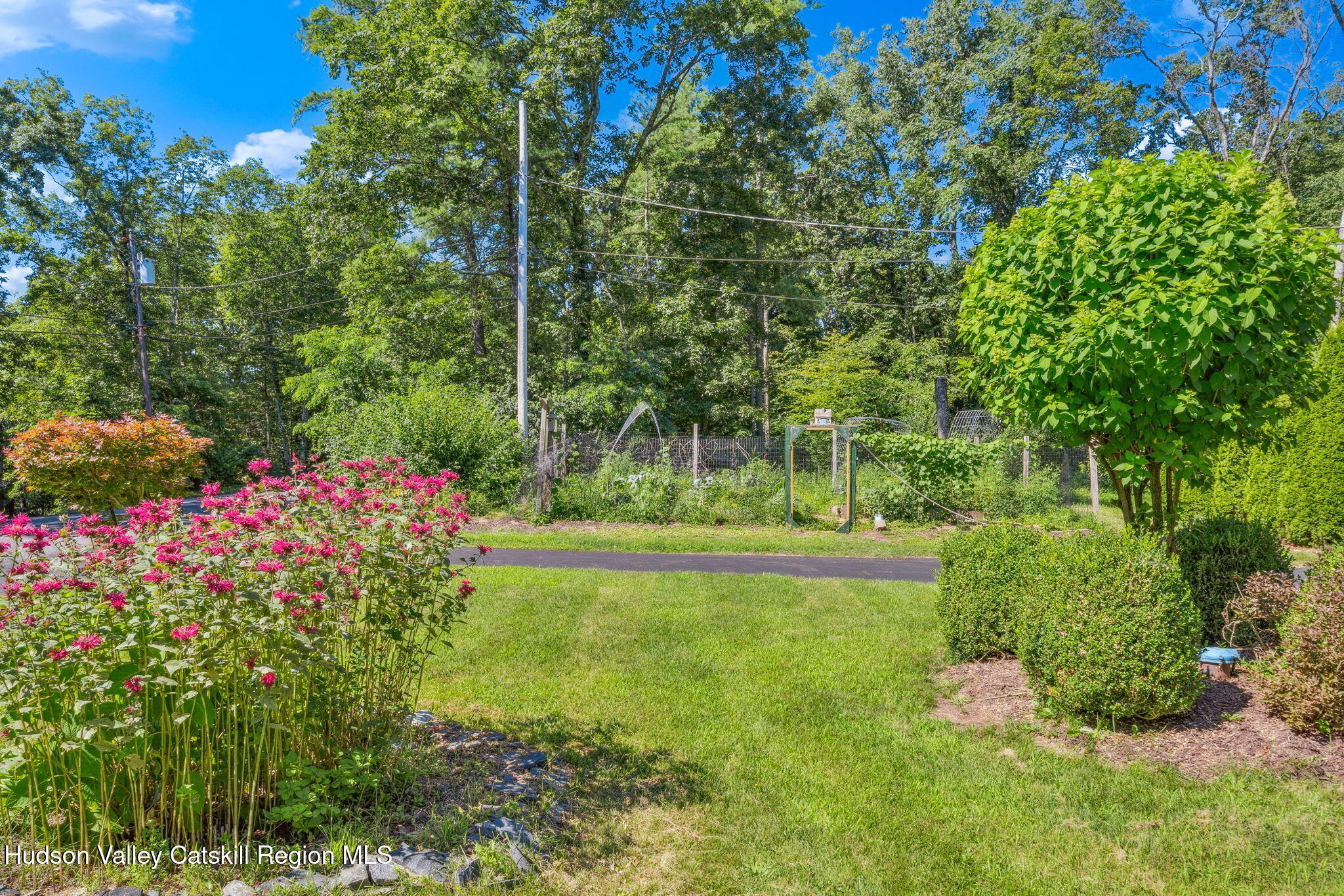 60 Gallis Hill Road