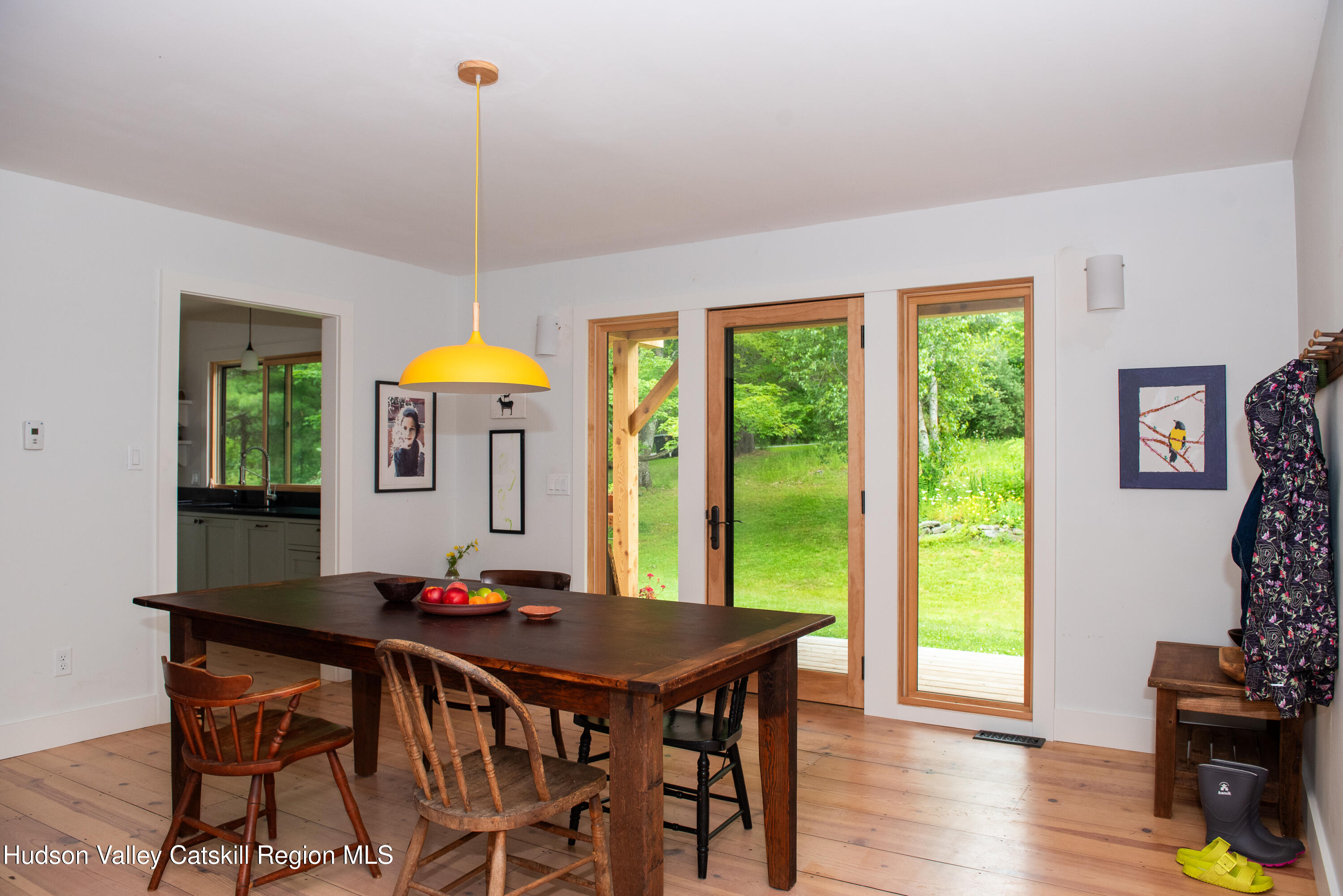 61 Schoolhouse Road