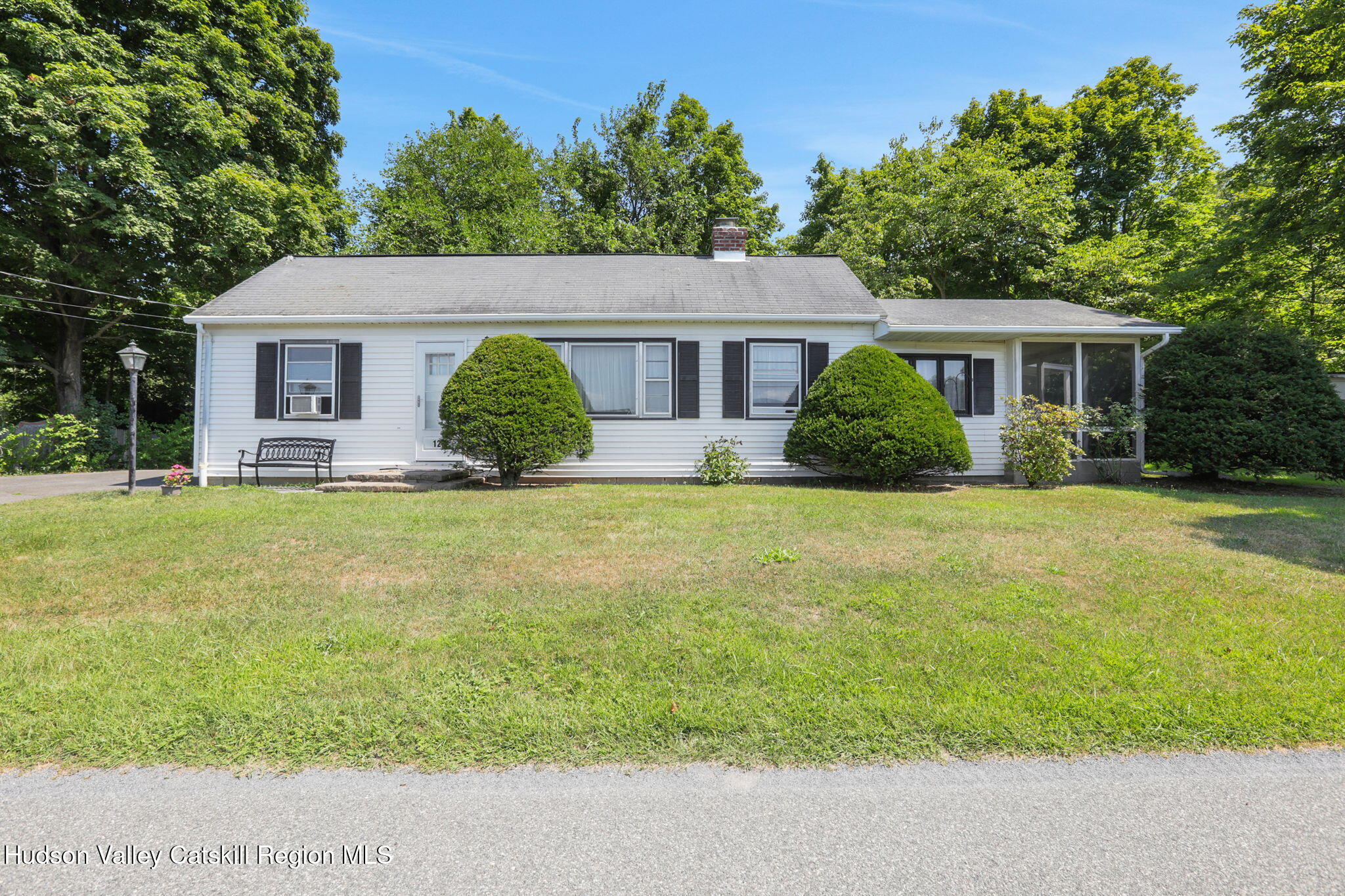 123 Railroad Avenue
