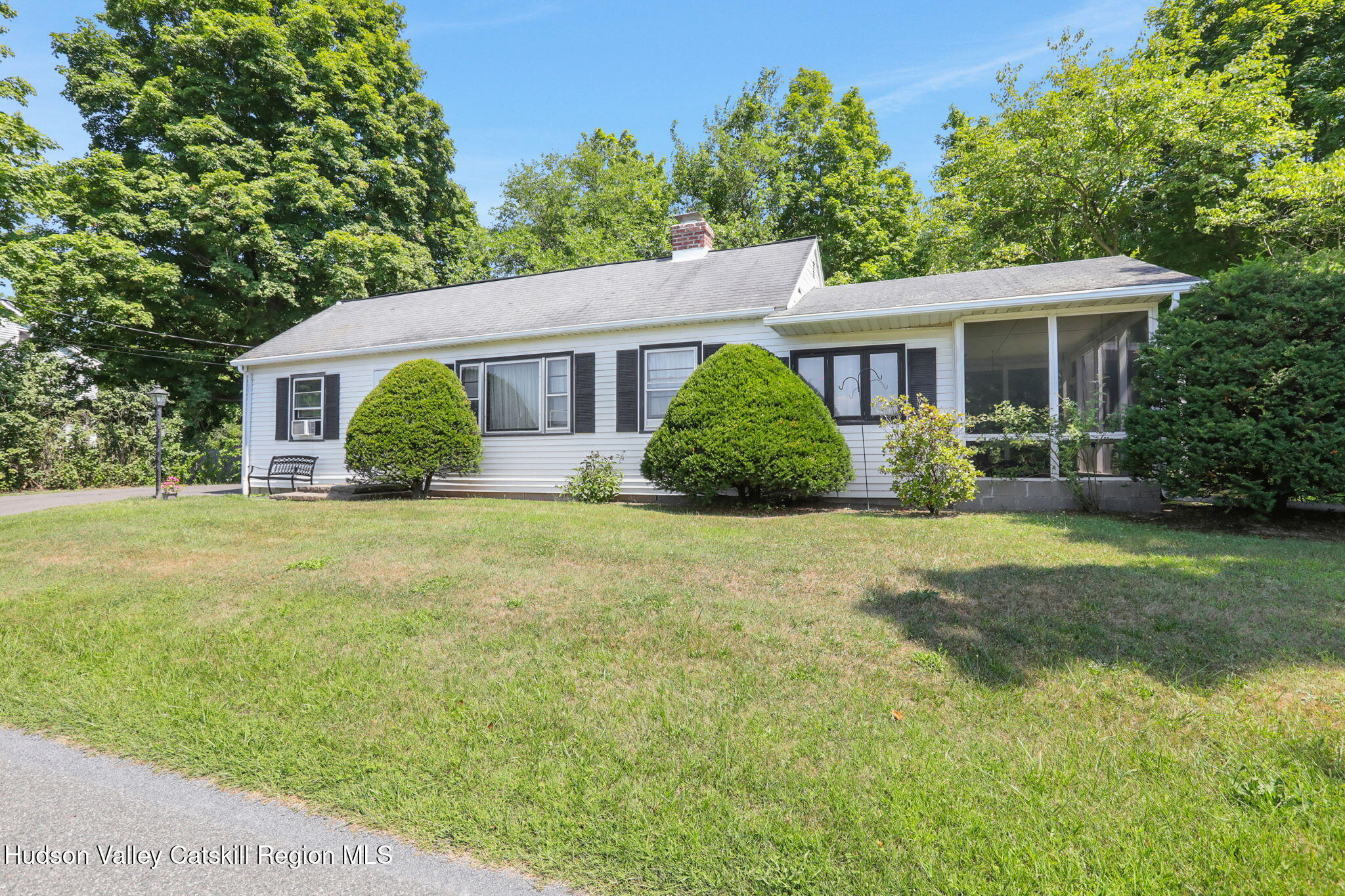 123 Railroad Avenue