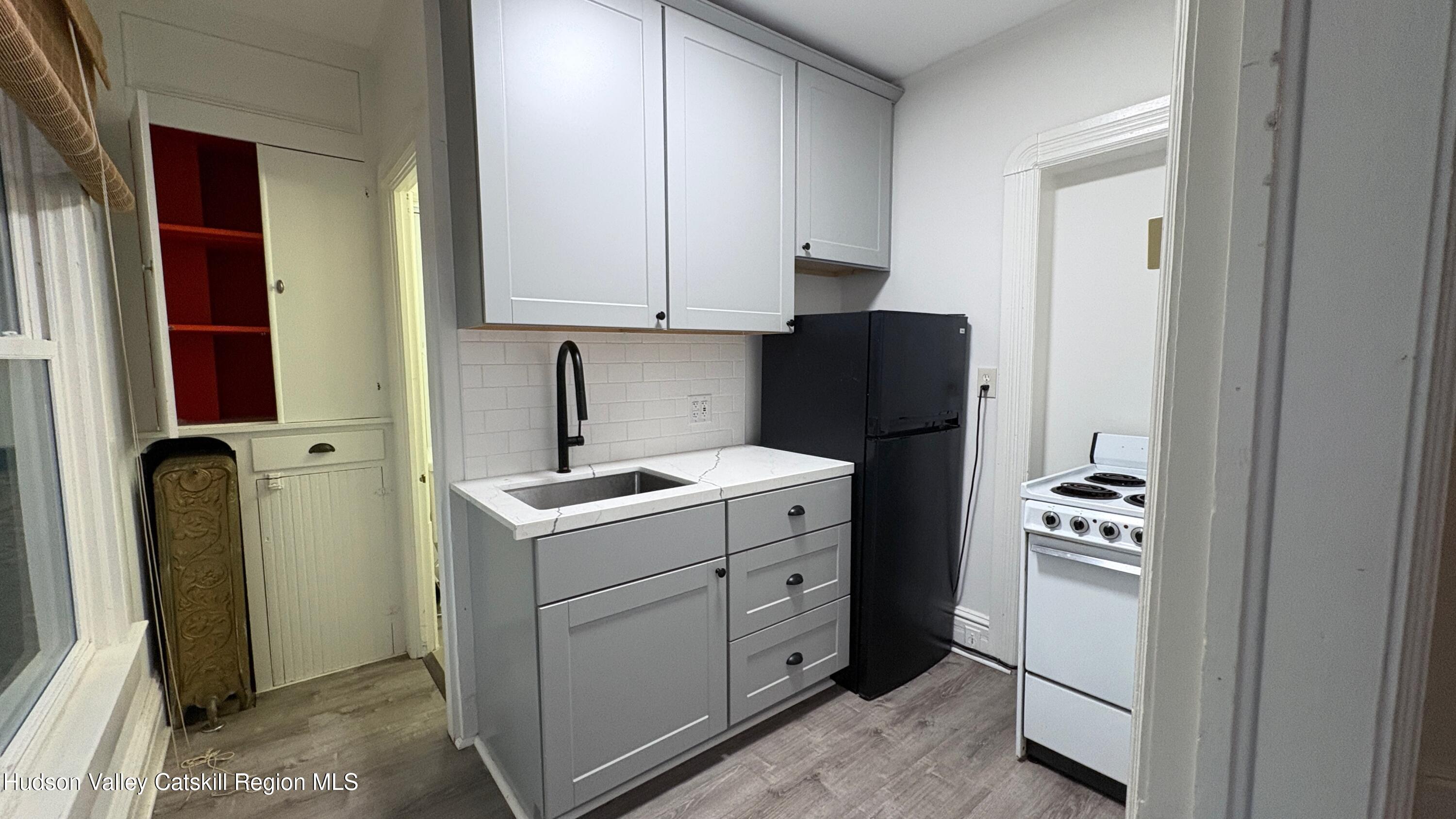 28 New Street, #2w