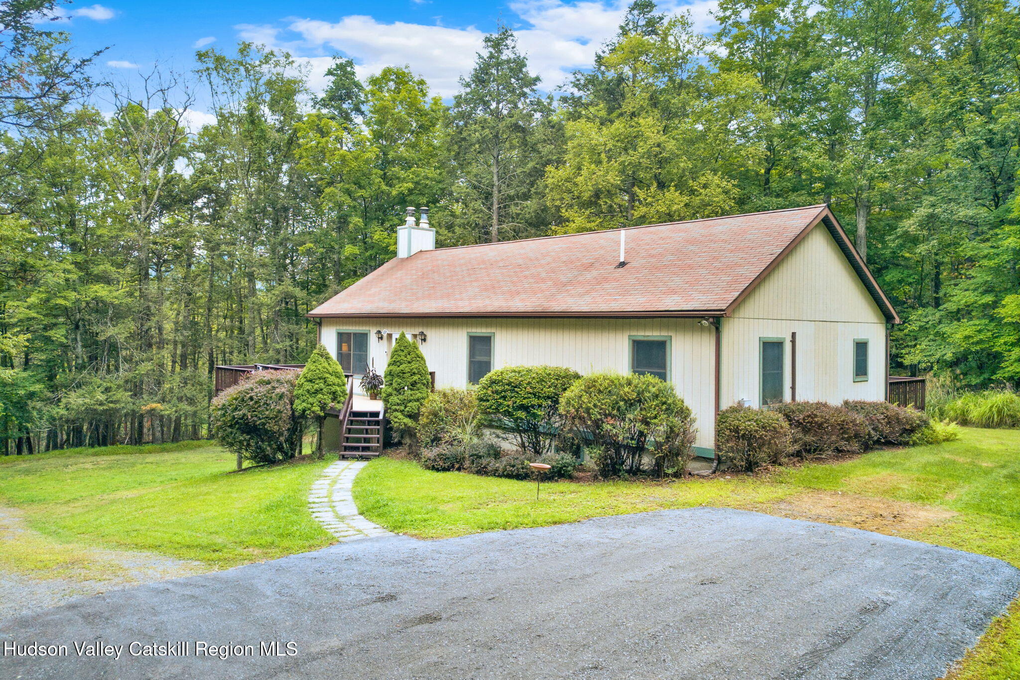 650 Beaverkill Road Road