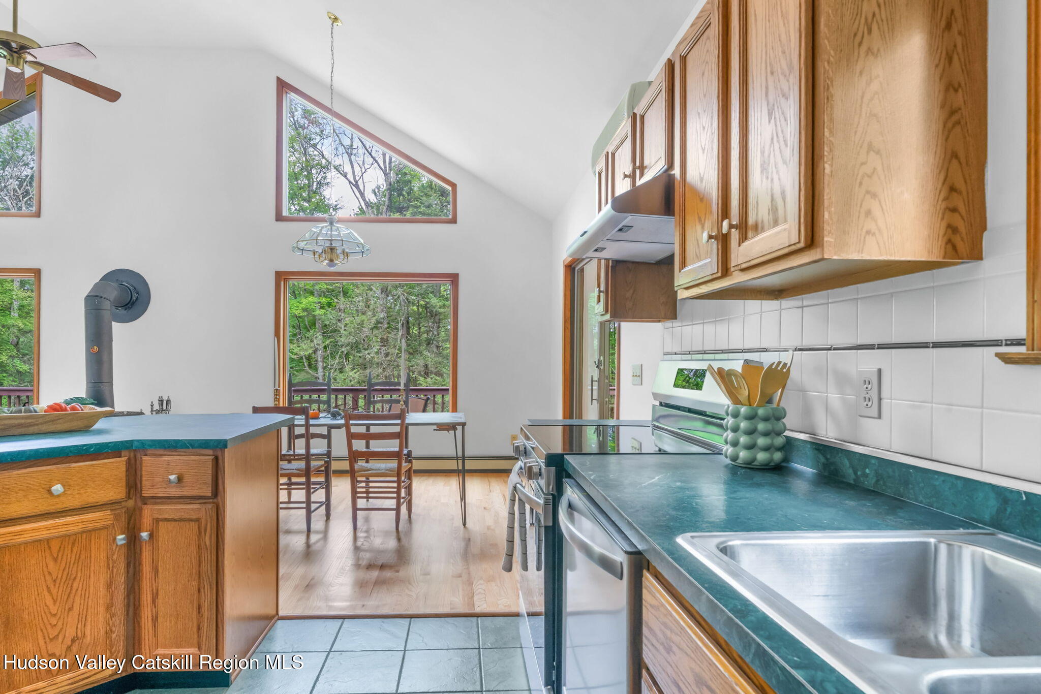 650 Beaverkill Road Road