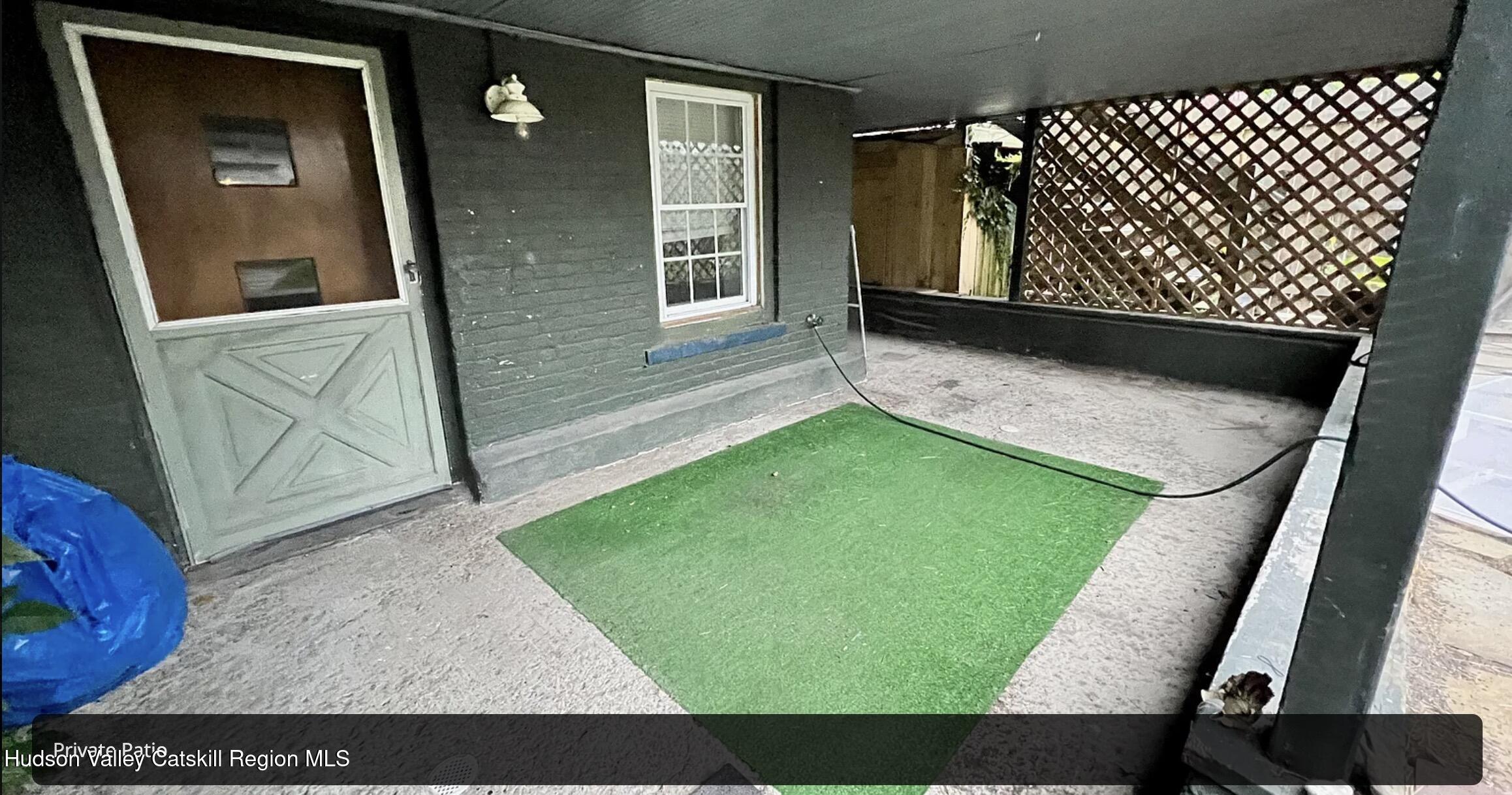 602 Columbia Street, #1