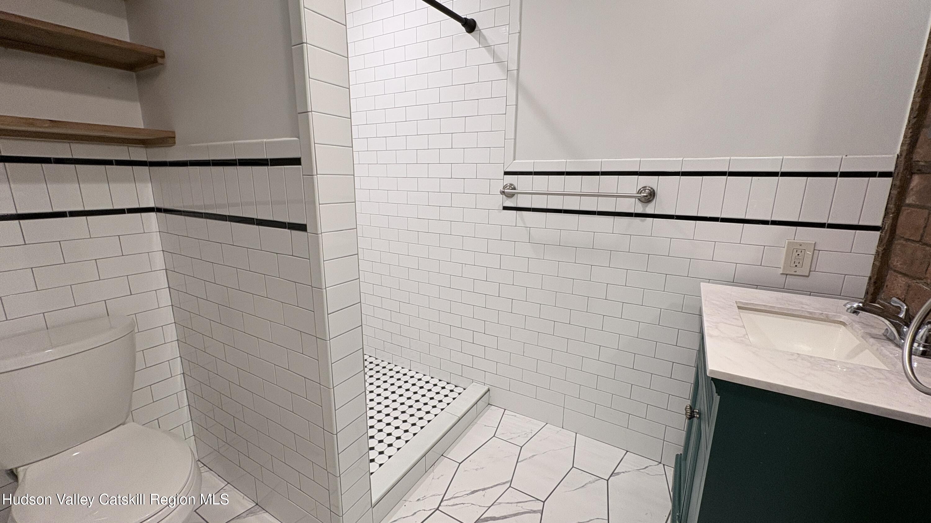 834 Warren Street, at the top of Warren St Unit: #2
