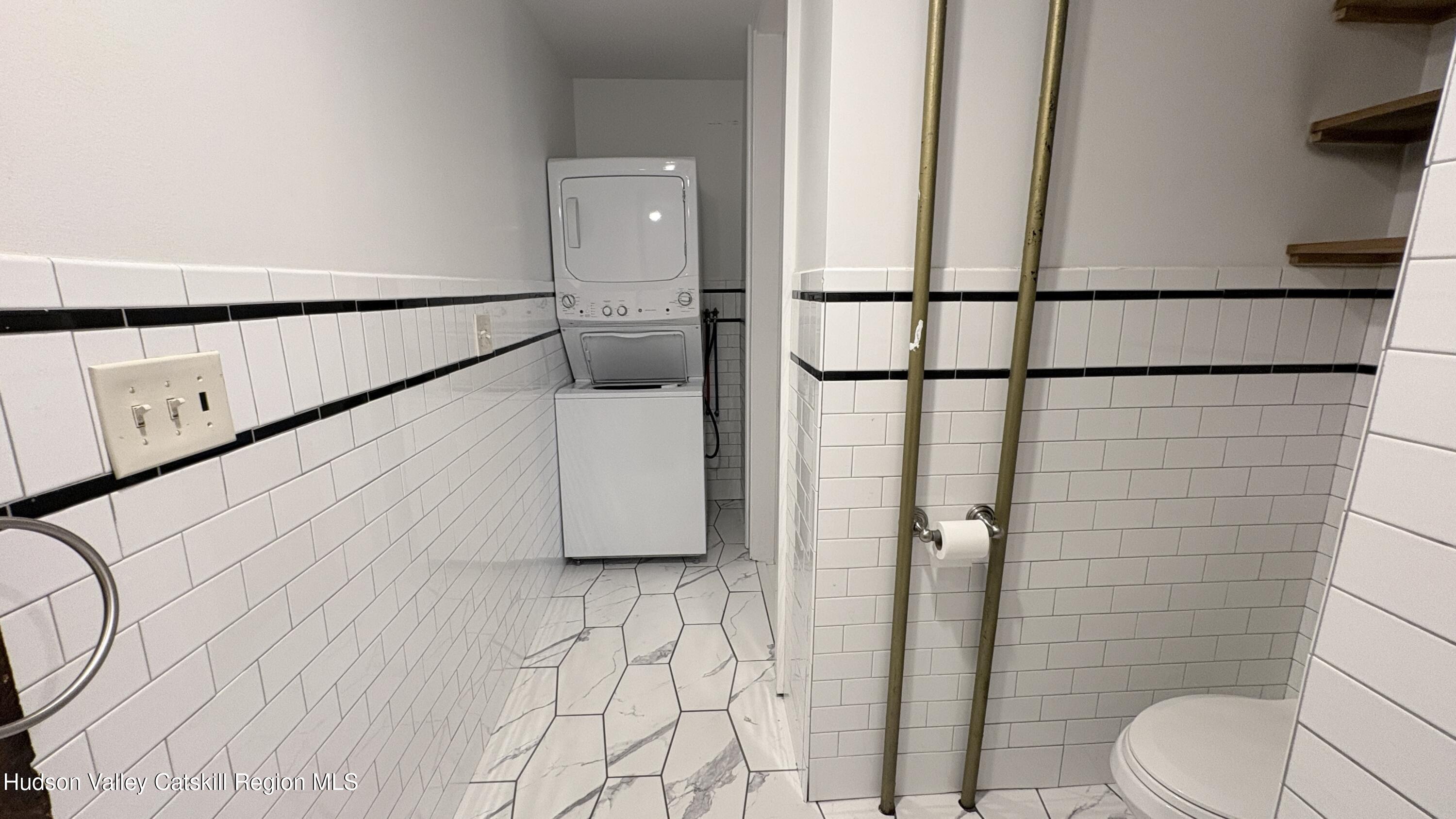 834 Warren Street, at the top of Warren St Unit: #2