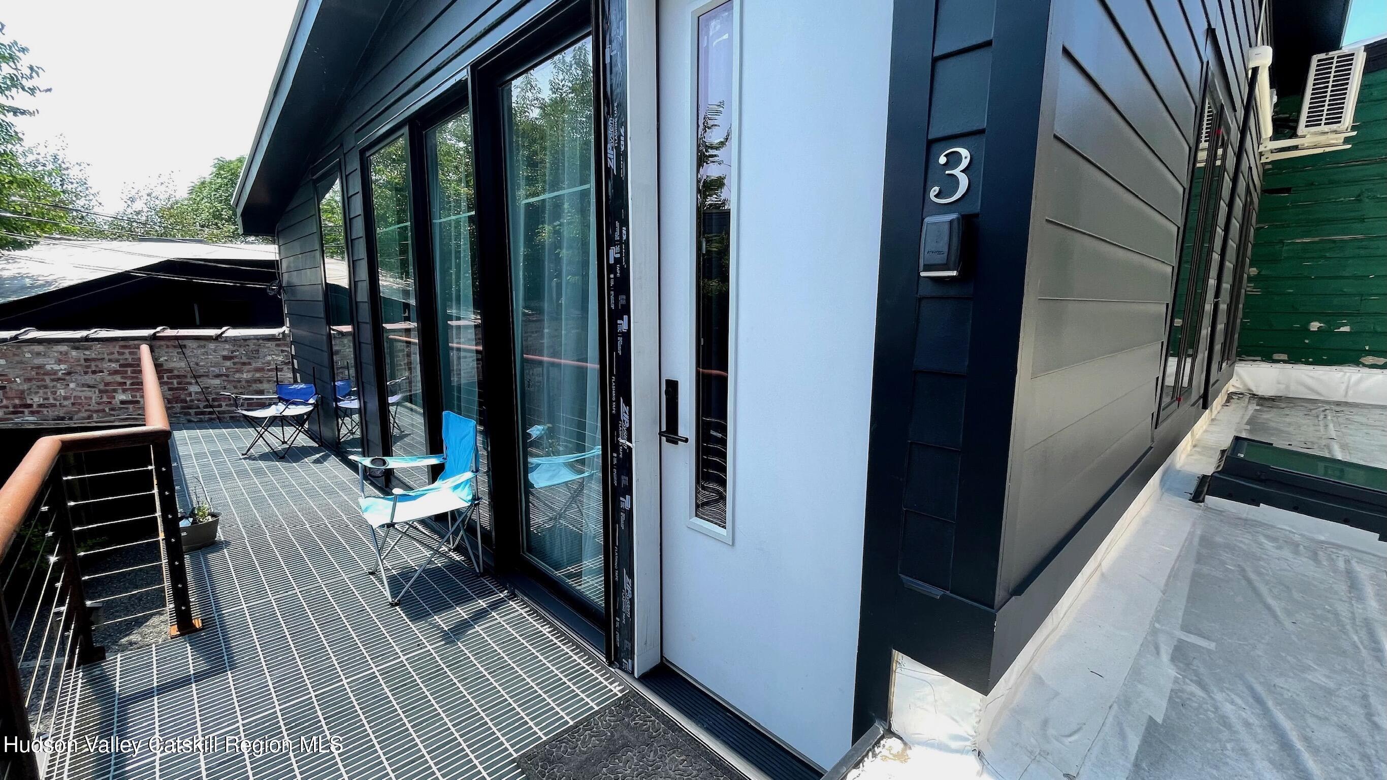 747 Columbia Street, #3