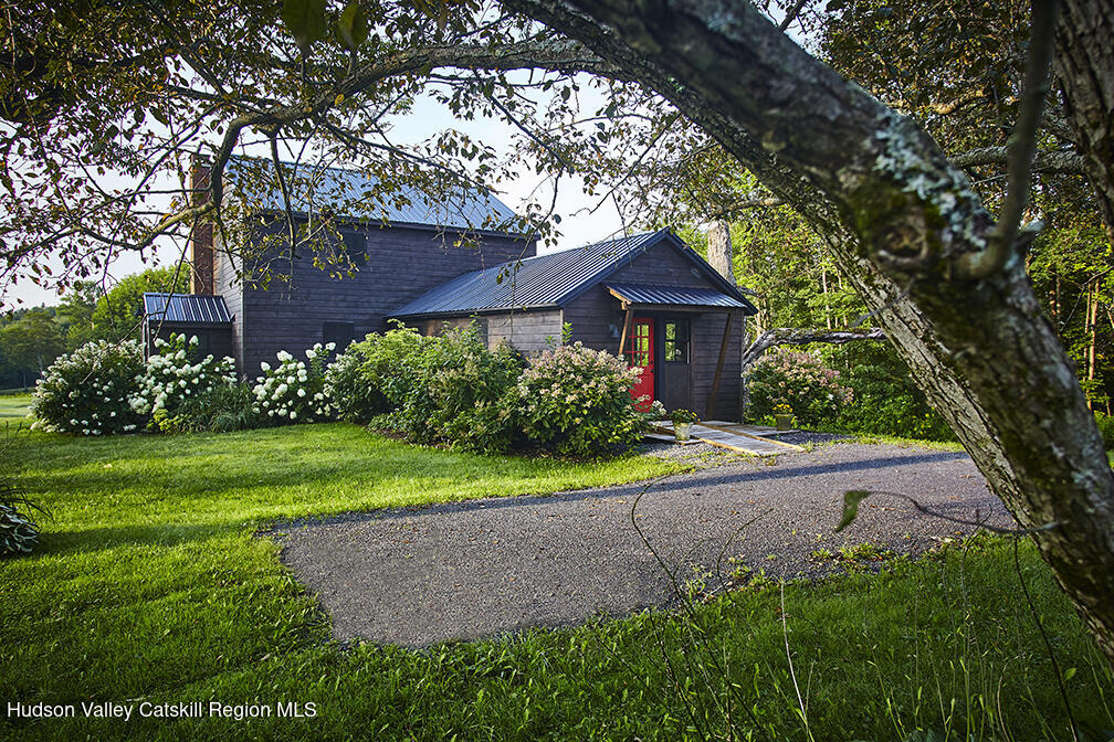 208 Cunningham Hill Road