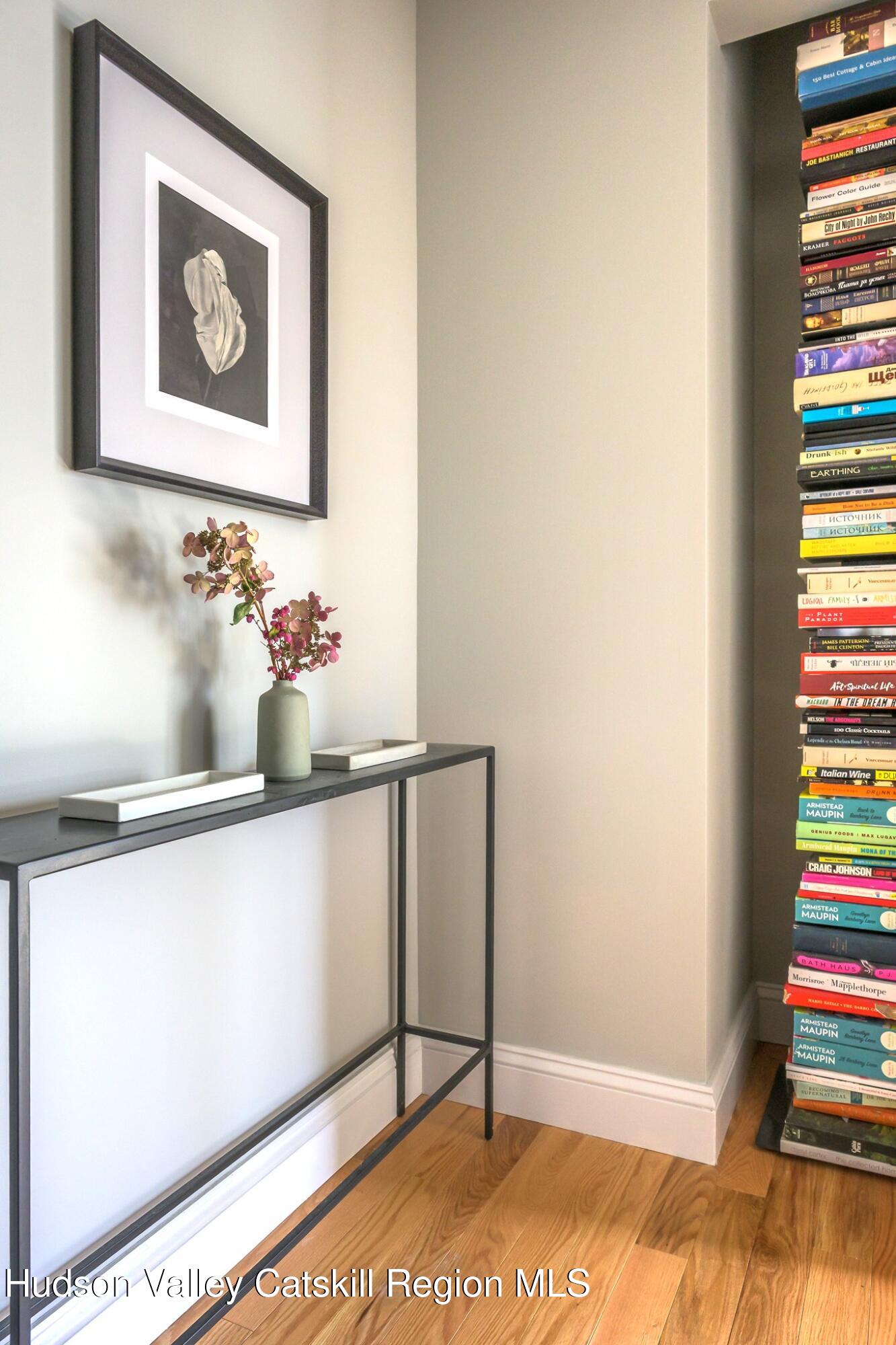 238 Allen Street, Hudson