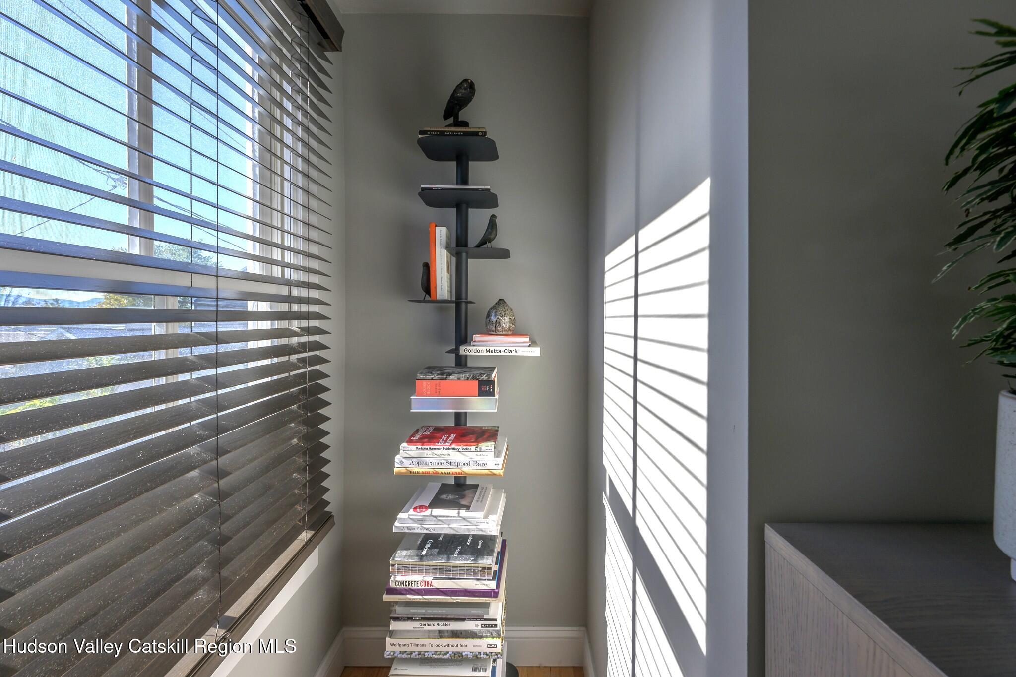 238 Allen Street, Hudson