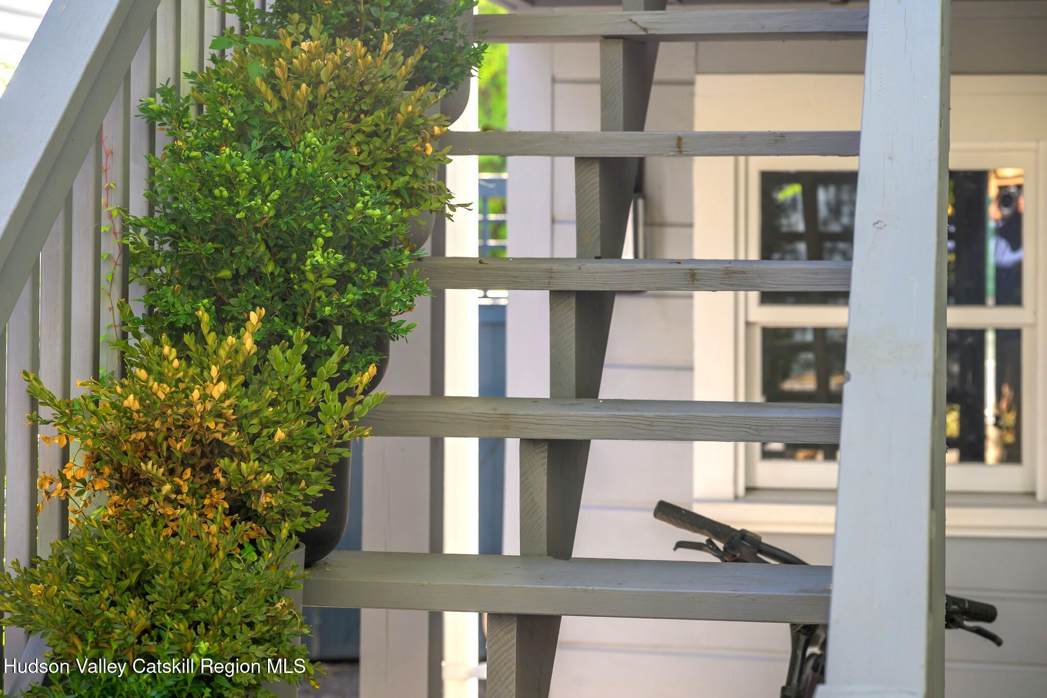 238 Allen Street, Hudson