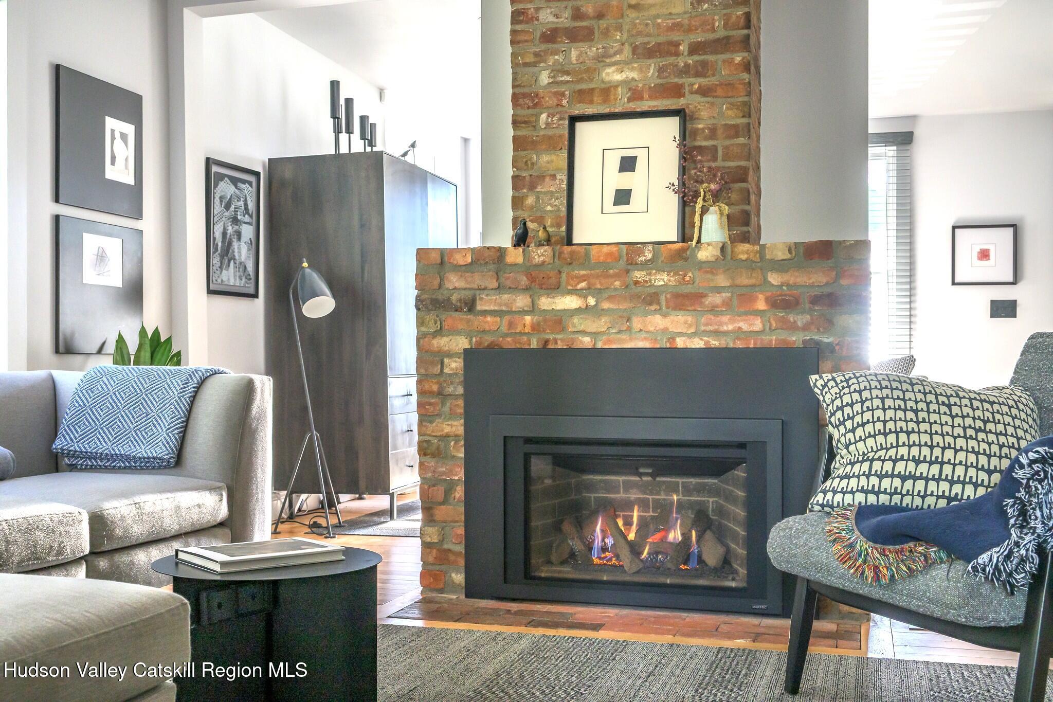 238 Allen Street, Hudson