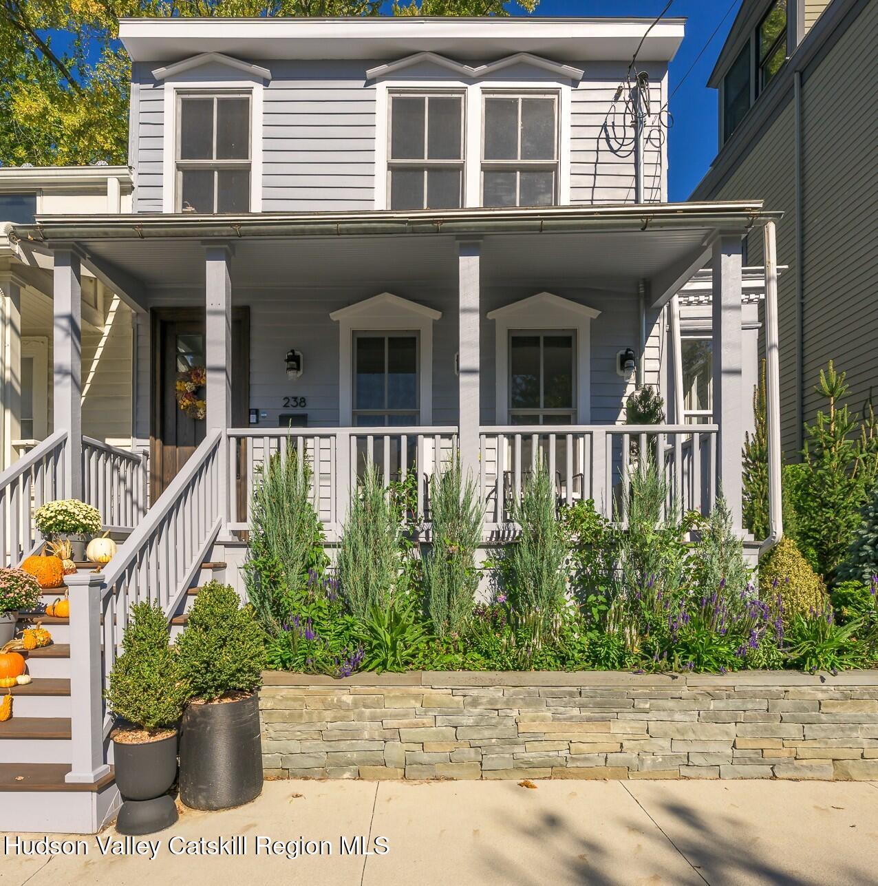 238 Allen Street, Hudson