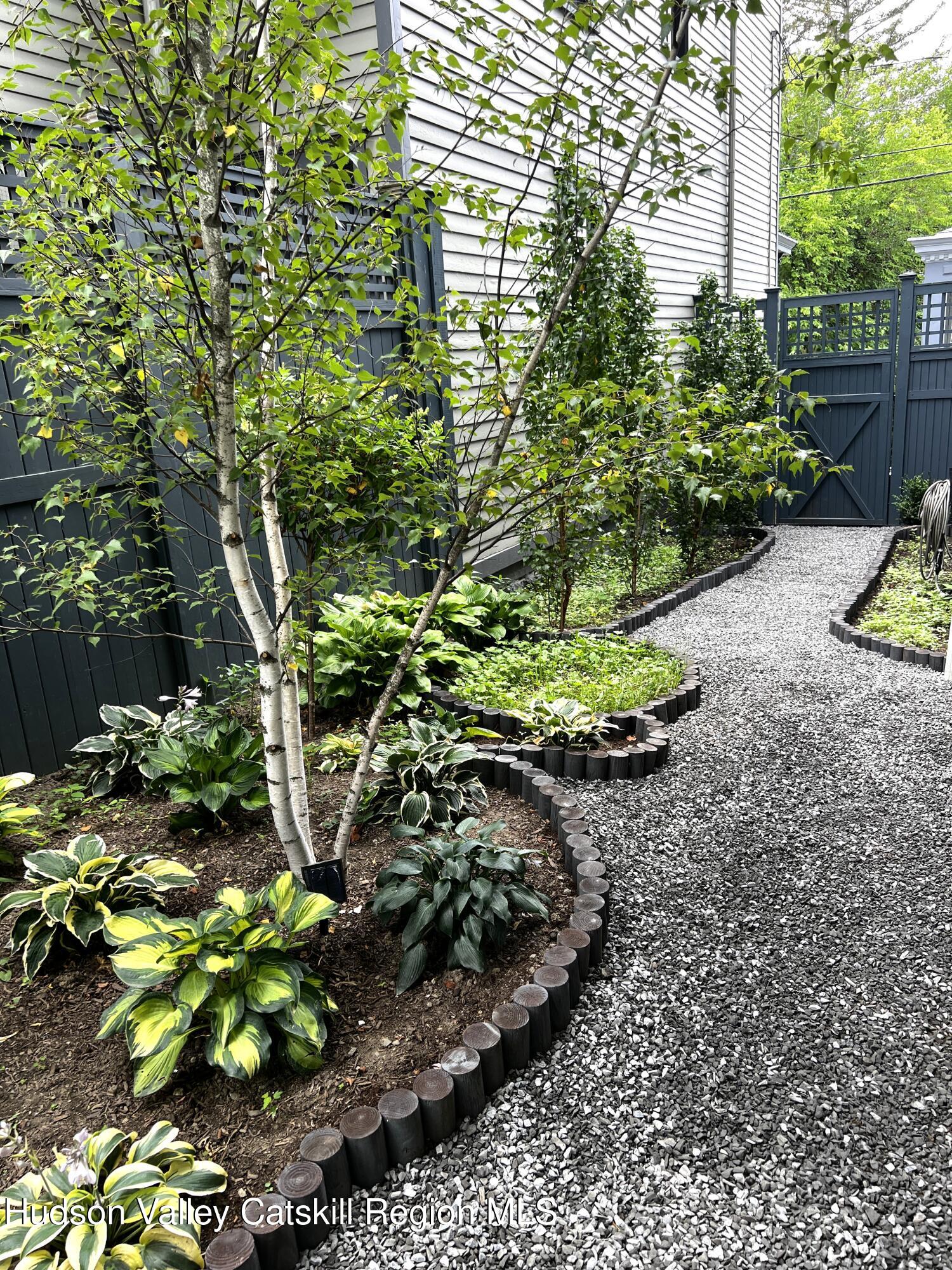 238 Allen Street, Hudson