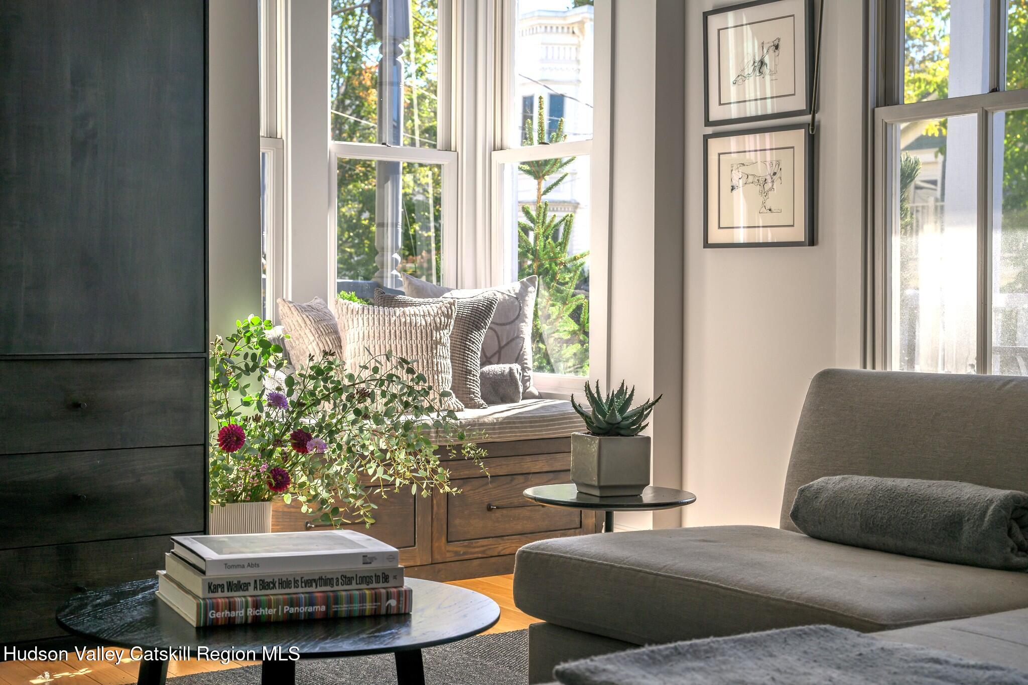 238 Allen Street, Hudson