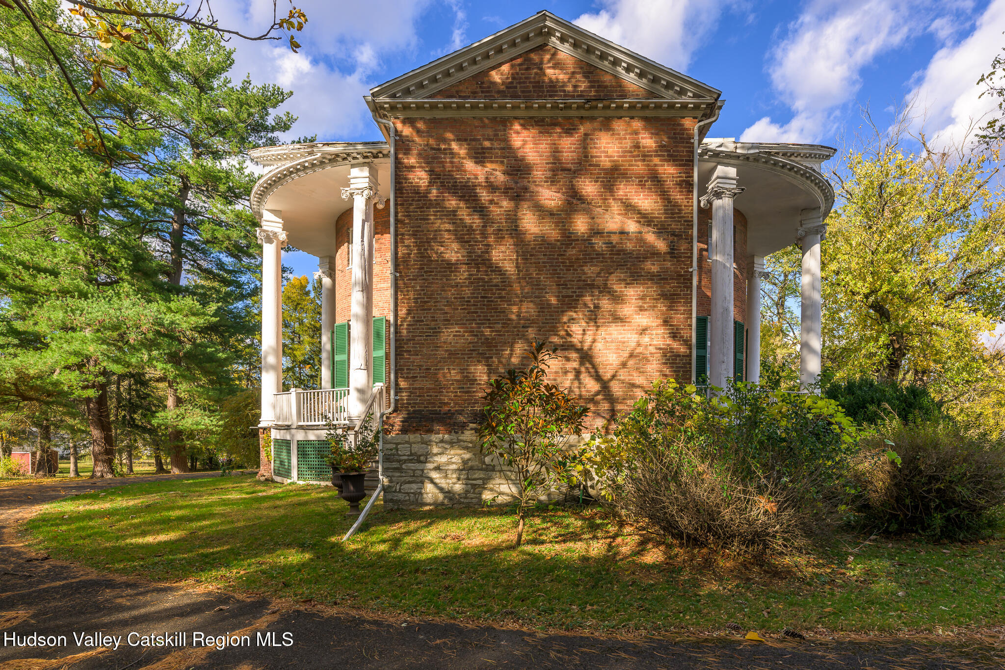 14 Fabiano Boulevard