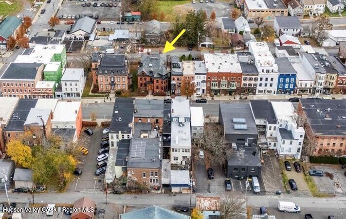 420 Warren Street 1l