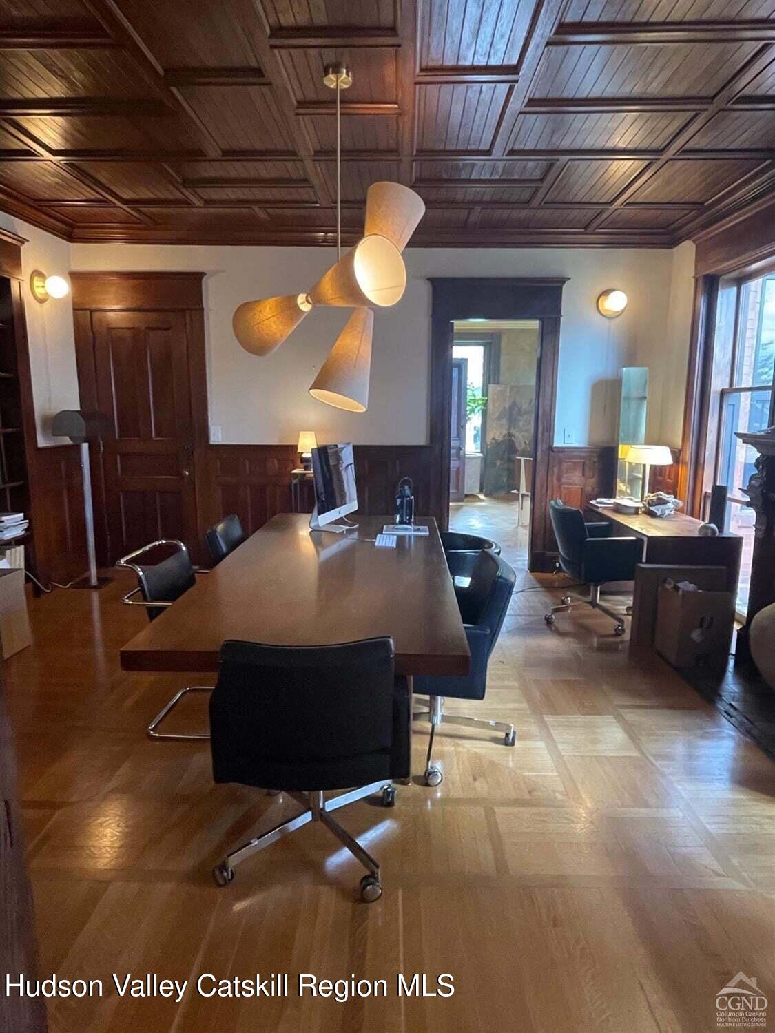 420 Warren Street 1l