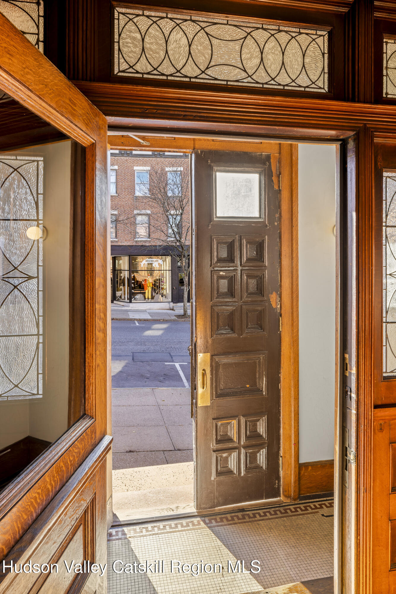 420 Warren Street 1l