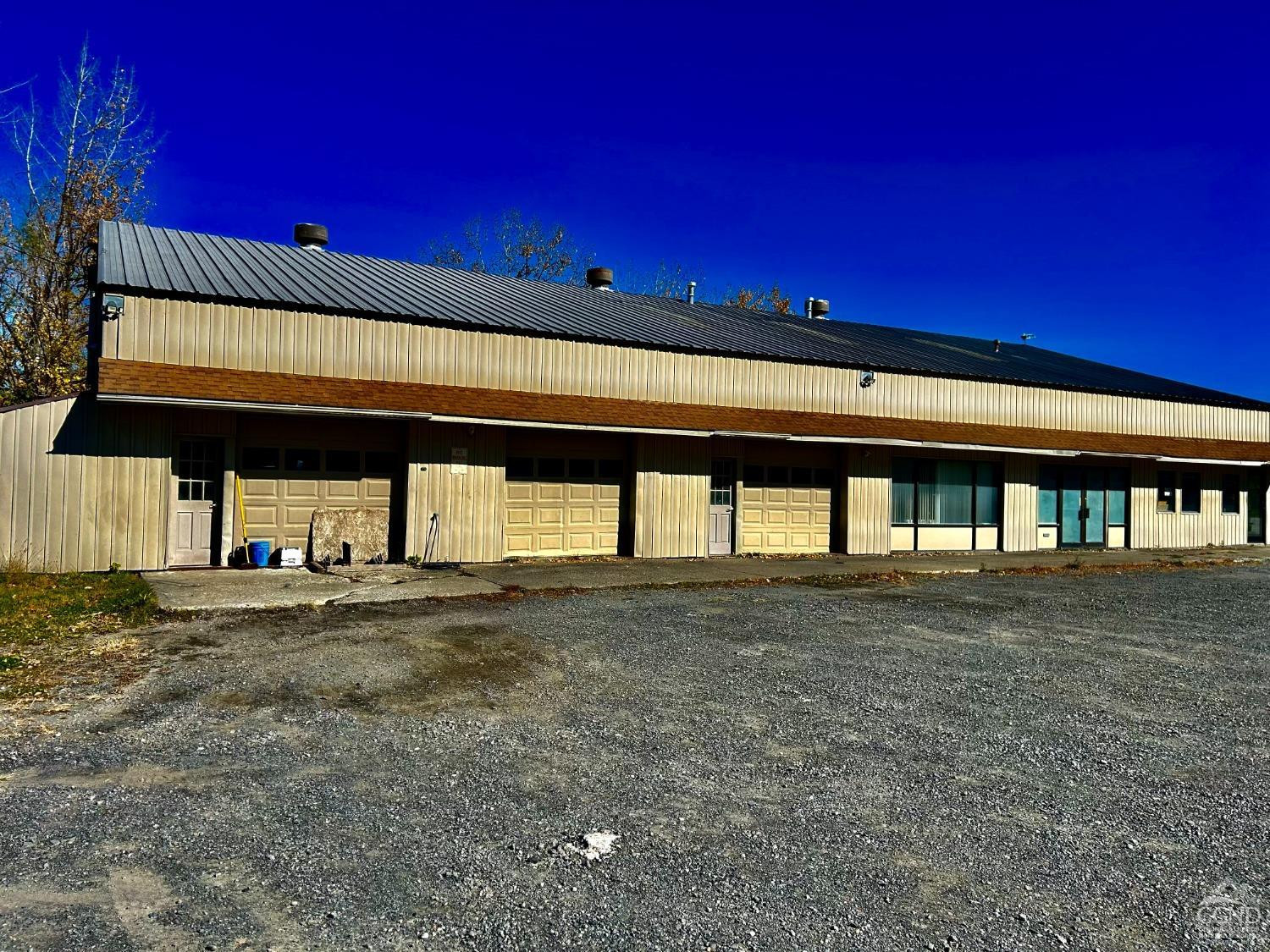 191 - A Columbia Turnpike